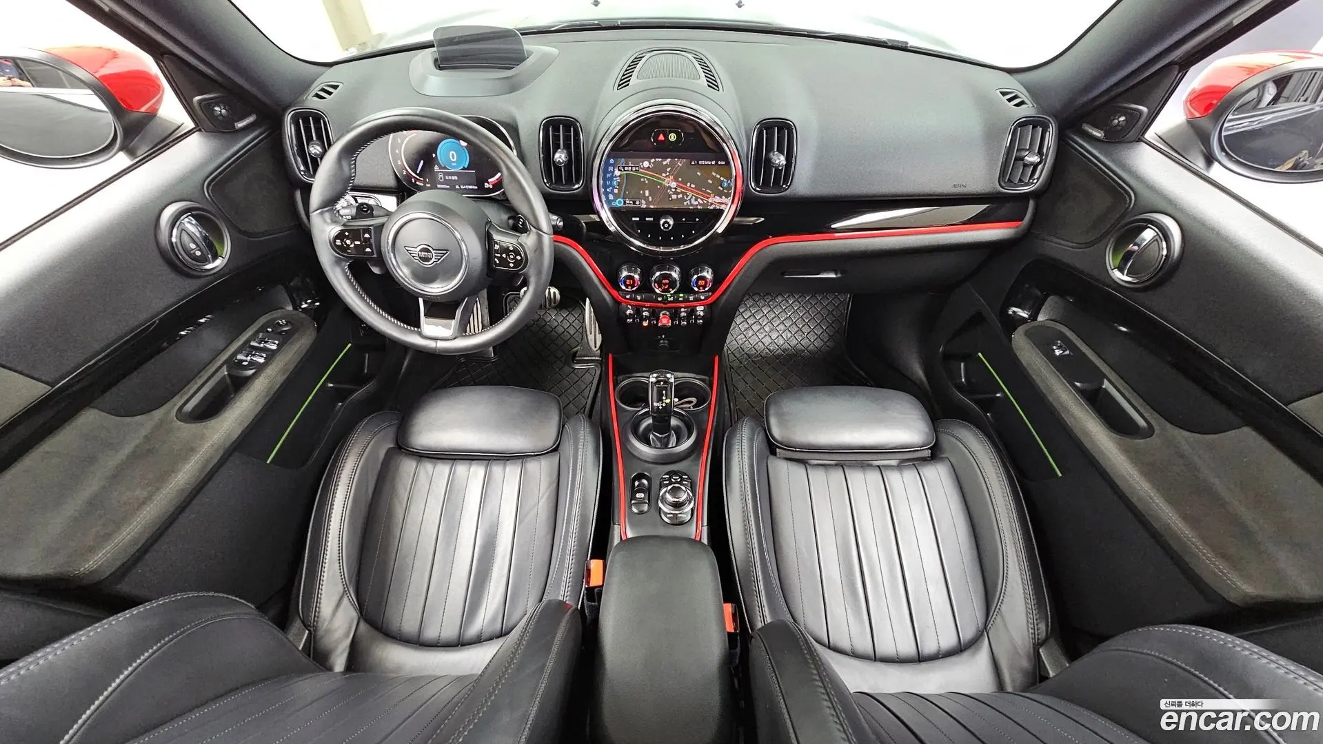 Mini Countryman JCW Launch Pack