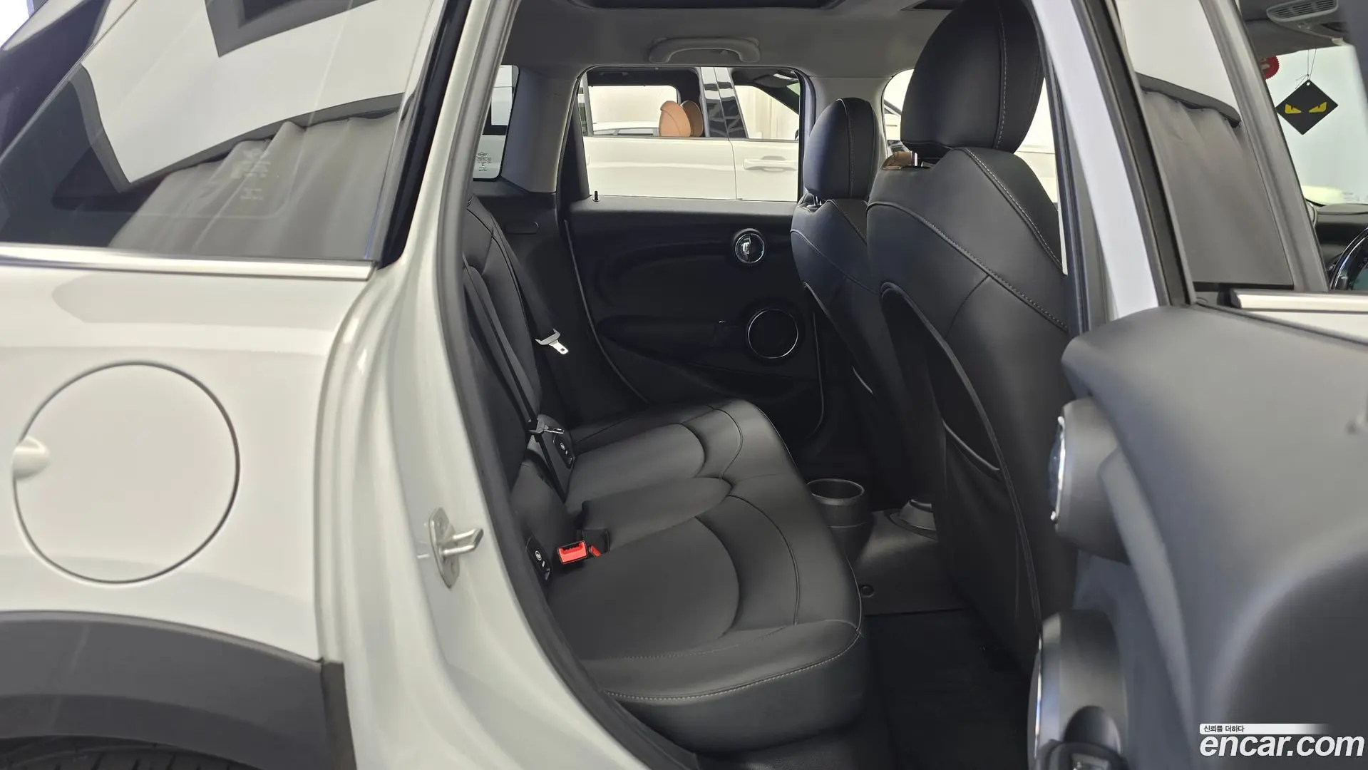 Mini Cooper 5Door HIGH