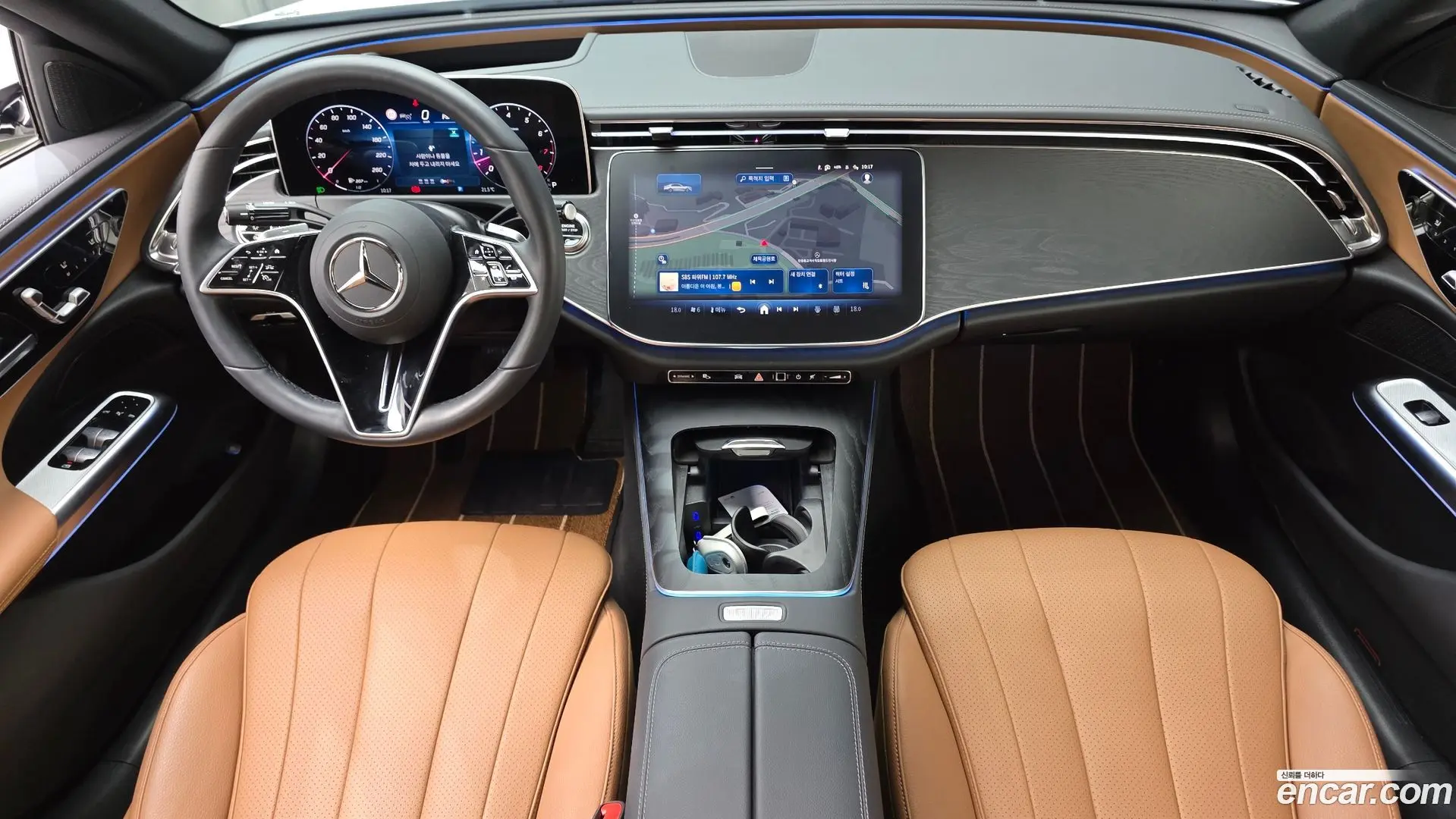 Mercedes-Benz E-Class E200 AMG Line 2024