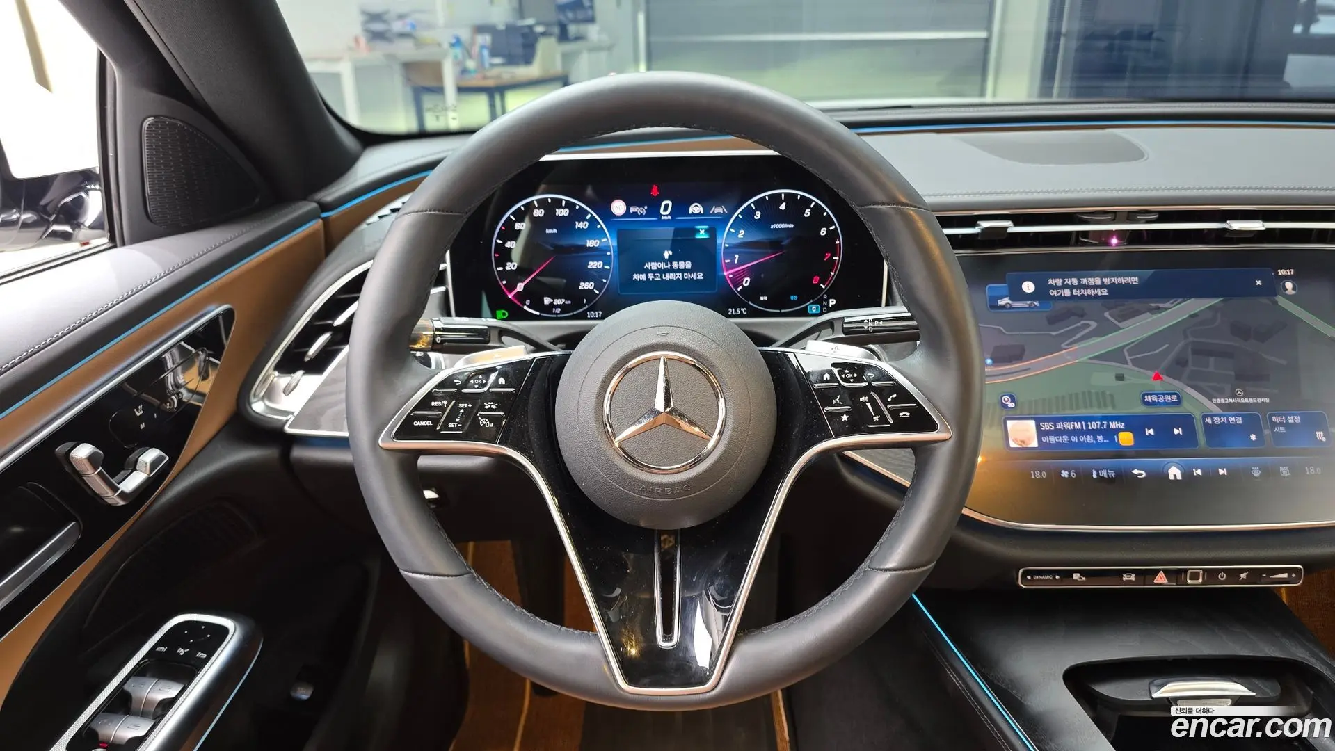 Mercedes-Benz E-Class E200 AMG Line 2024
