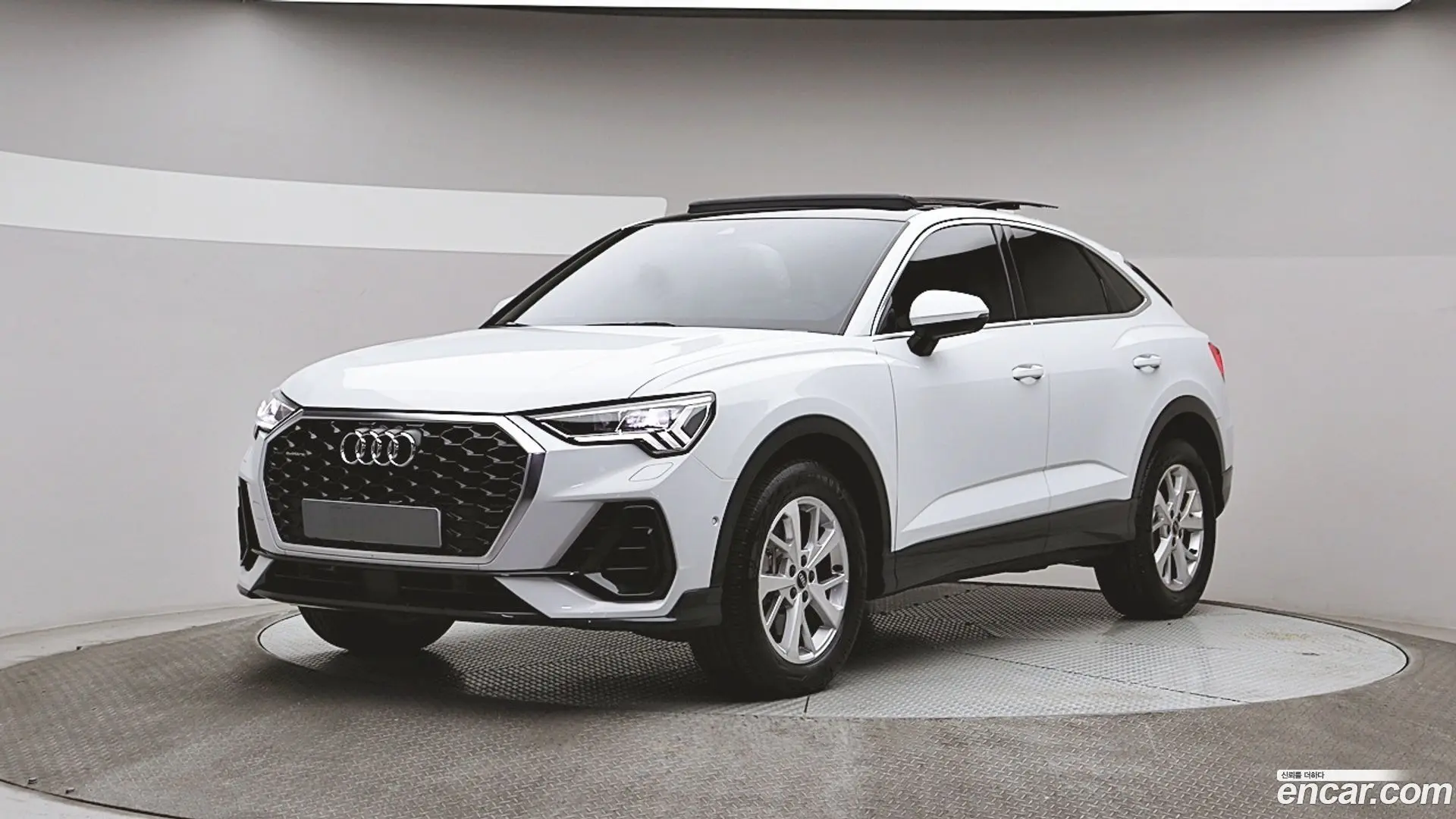 Audi Q3 40 TFSI Quatrro Sport Back