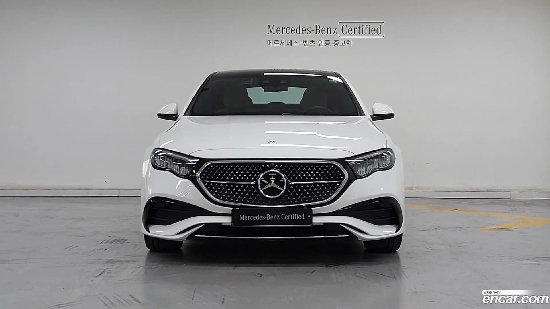 Mercedes-Benz E-Class E200 AMG Line