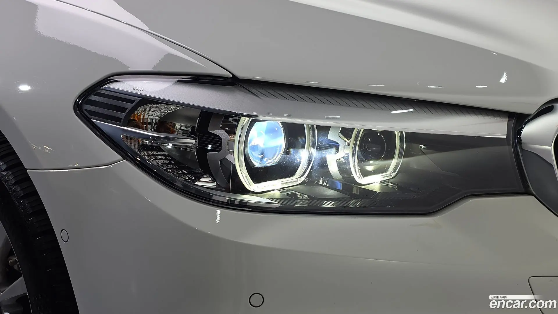 BMW 5-Series 520i Luxury 2017