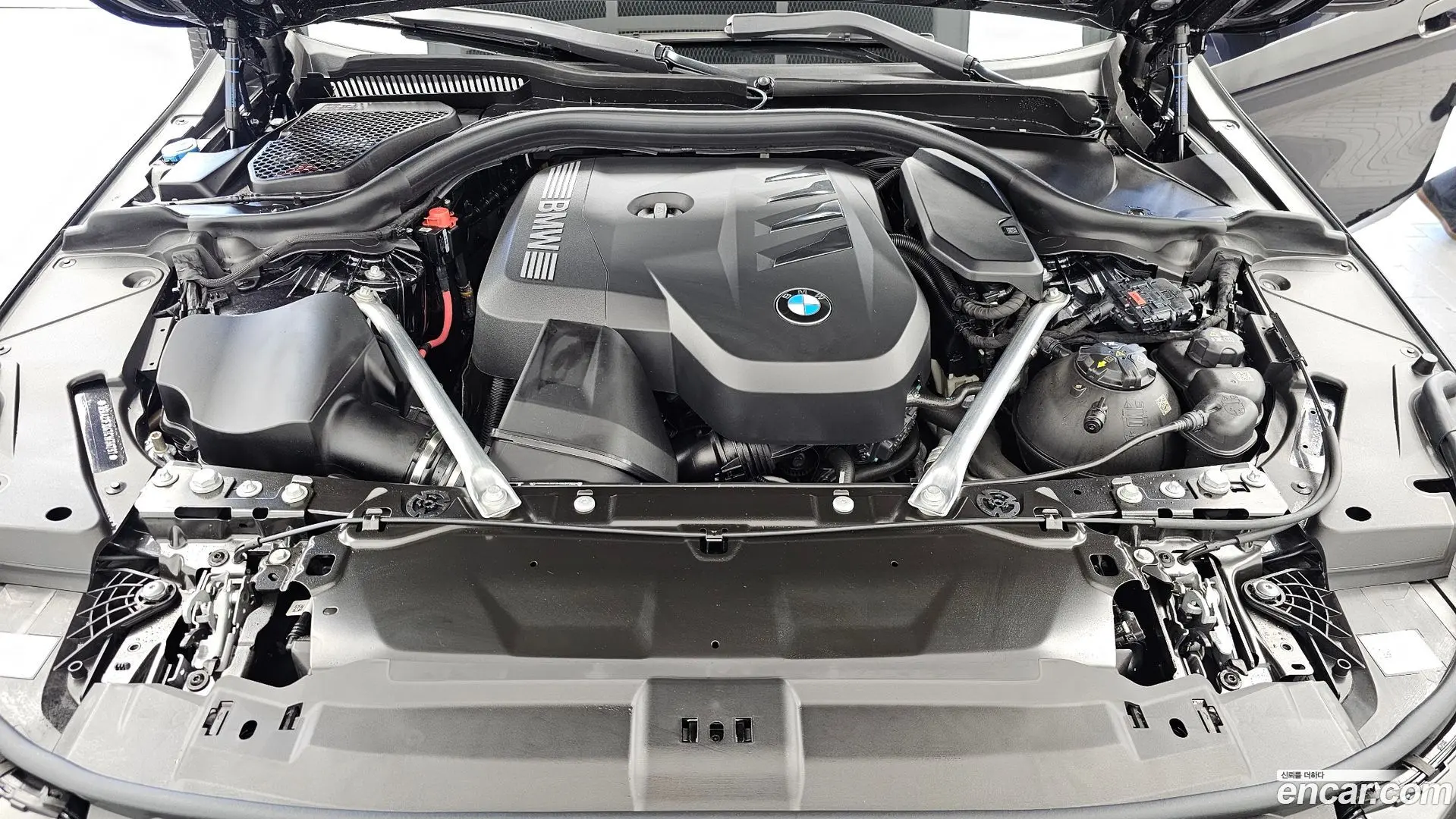 BMW 5-Series 520i M Sport 2024