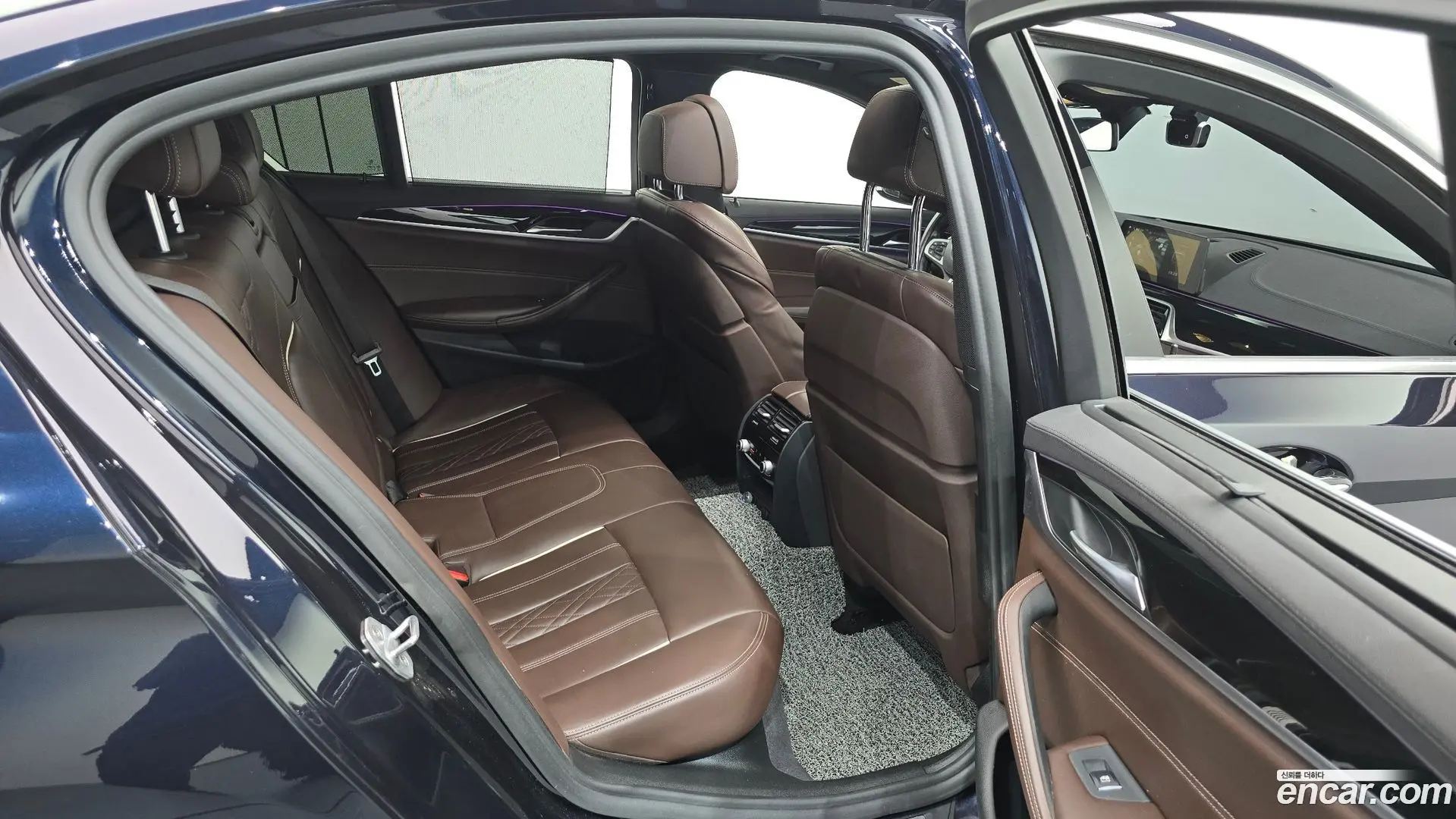 BMW 5-Series 520d xDrive M Sport Package Plus 2017