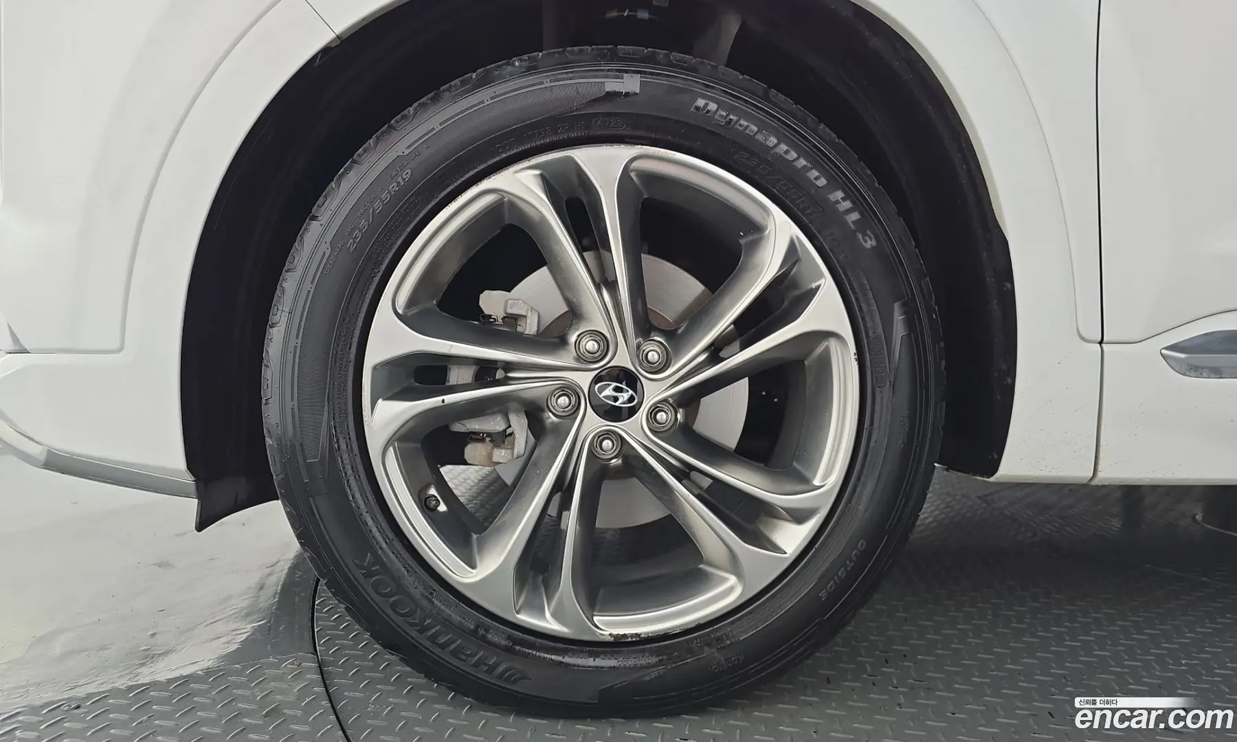 Hyundai Santafe Gasoline 2.0T 4WD
