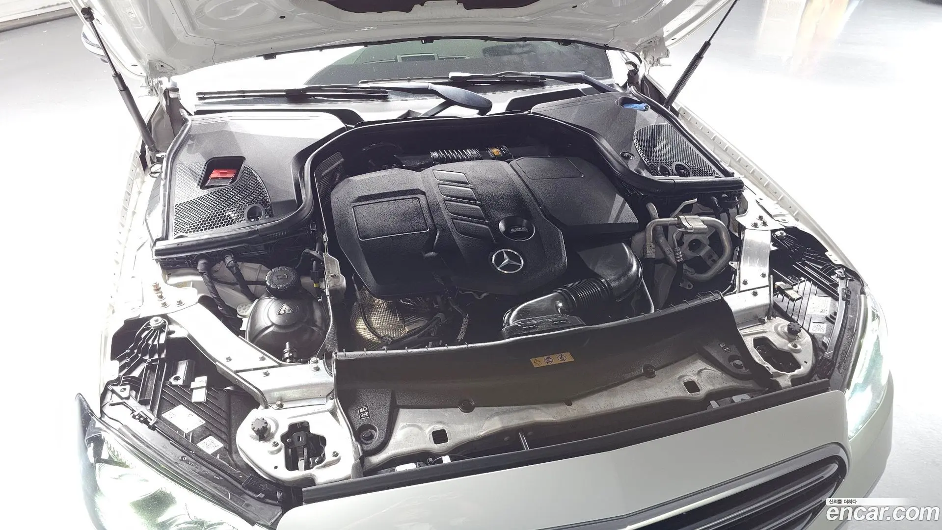 Mercedes-Benz E-Class E220d 4MATIC Exclusive