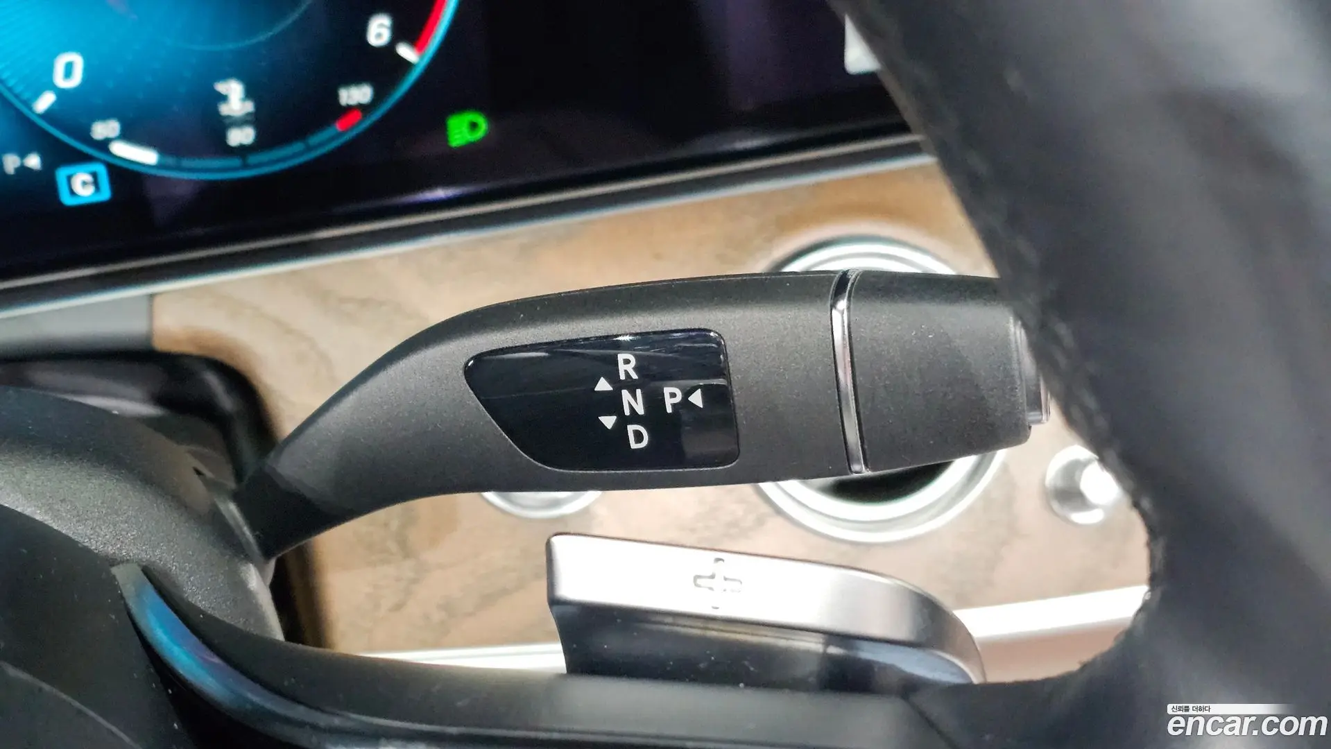 Mercedes-Benz E-Class E220d 4MATIC Exclusive