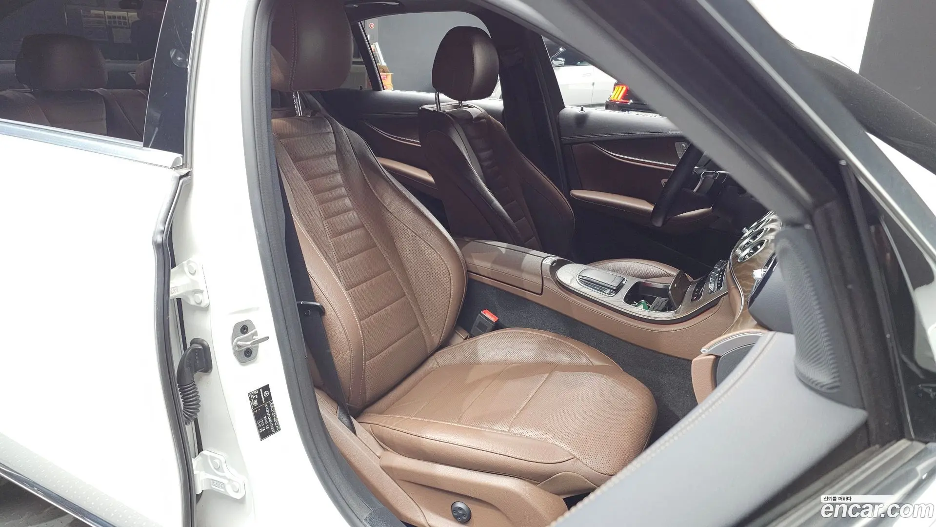 Mercedes-Benz E-Class E220d 4MATIC Exclusive