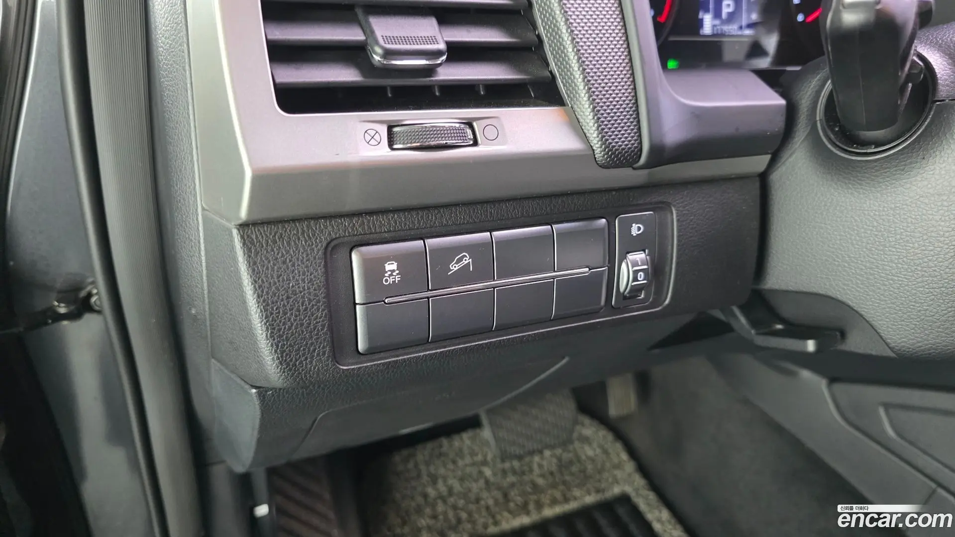 KG Mobility Rexton Diesel 2.2 2WD 2017