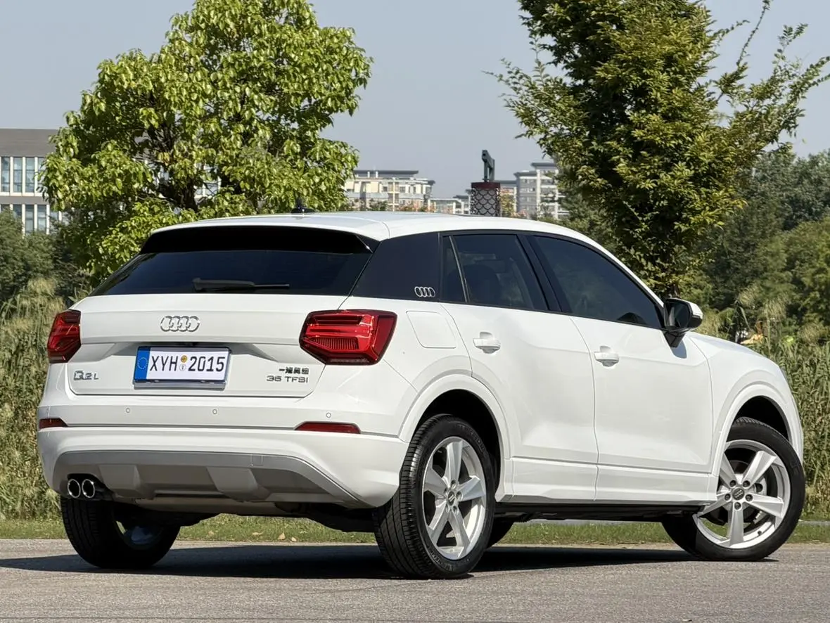 Audi Q2L 2020 35TFSI
