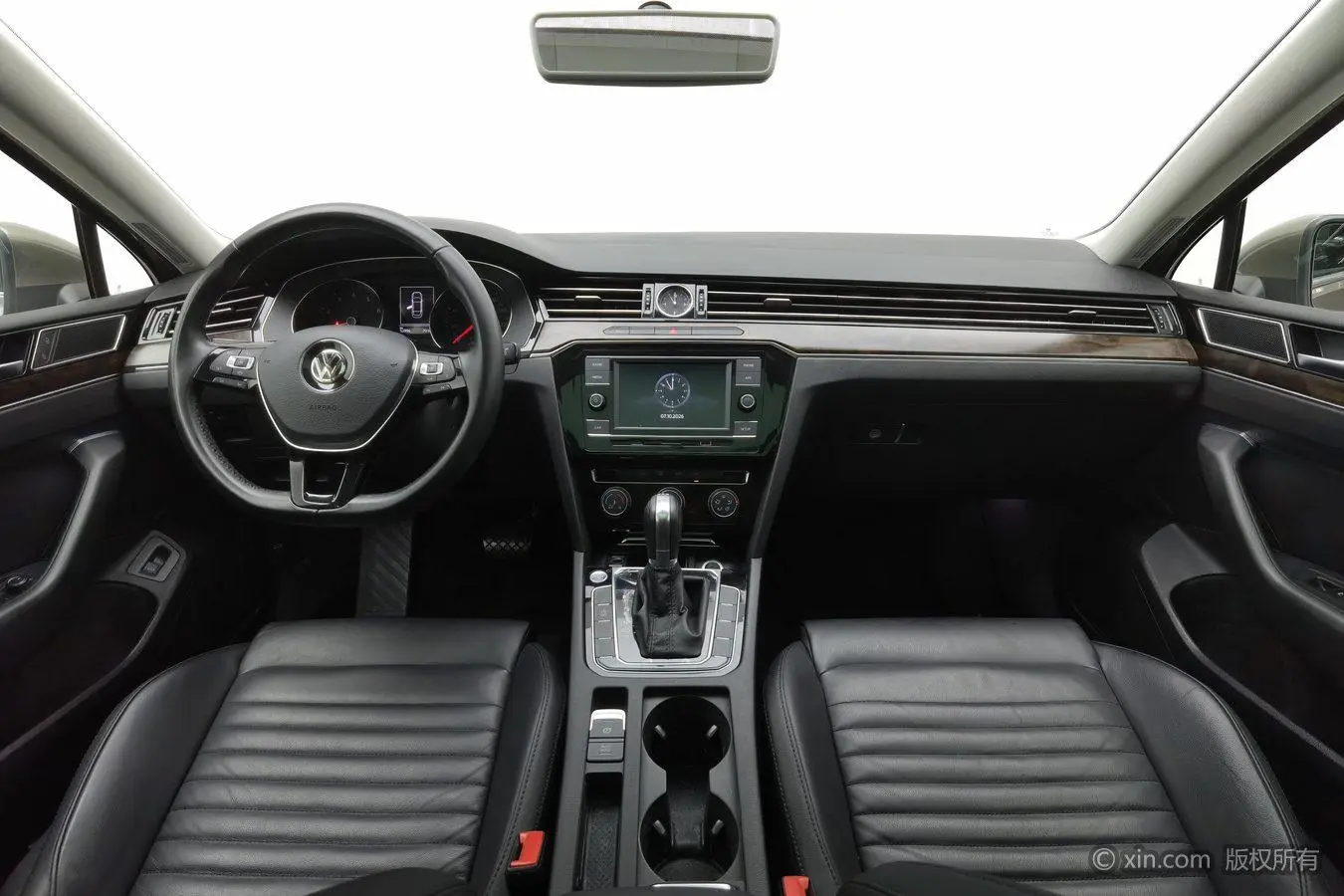 Volkswagen Magotan 2019 330TSI DSG Leading China V