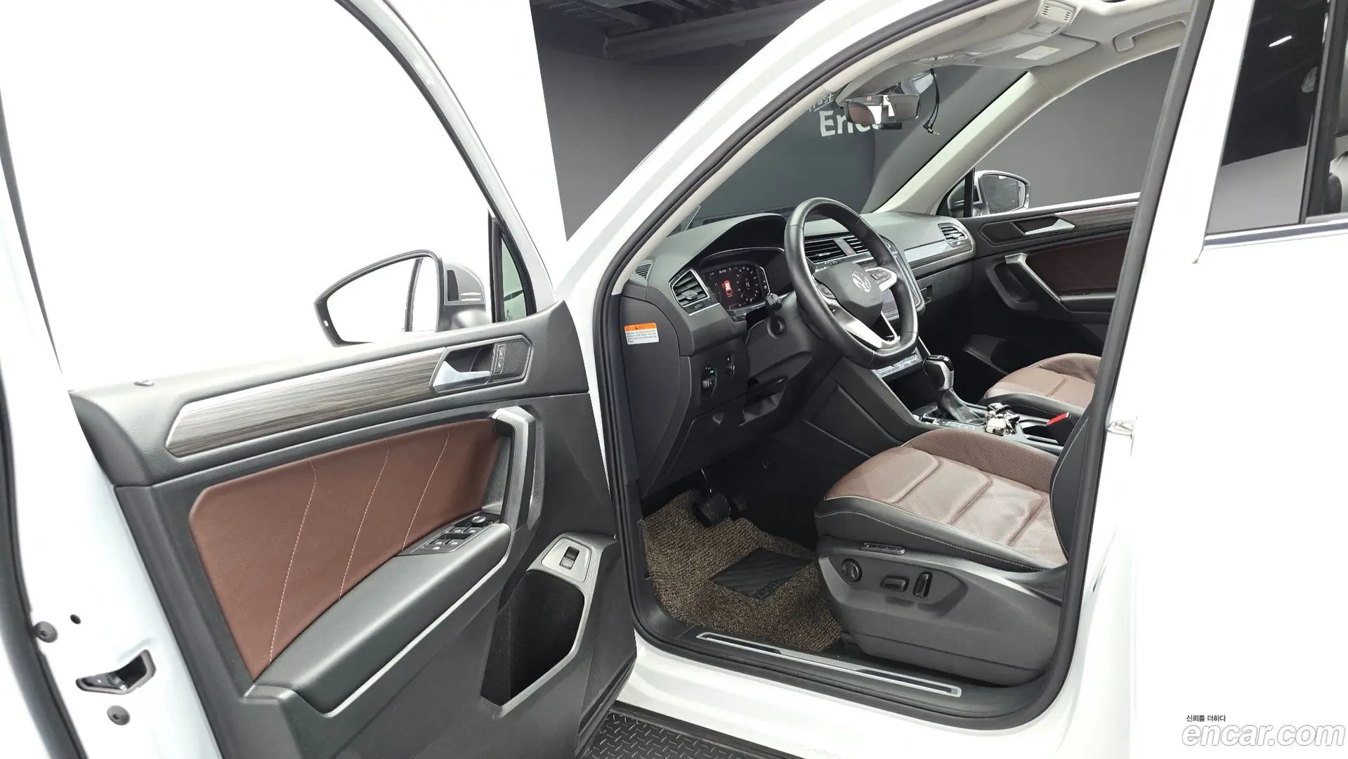 Volkswagen Tiguan 2.0 TSI Prestige