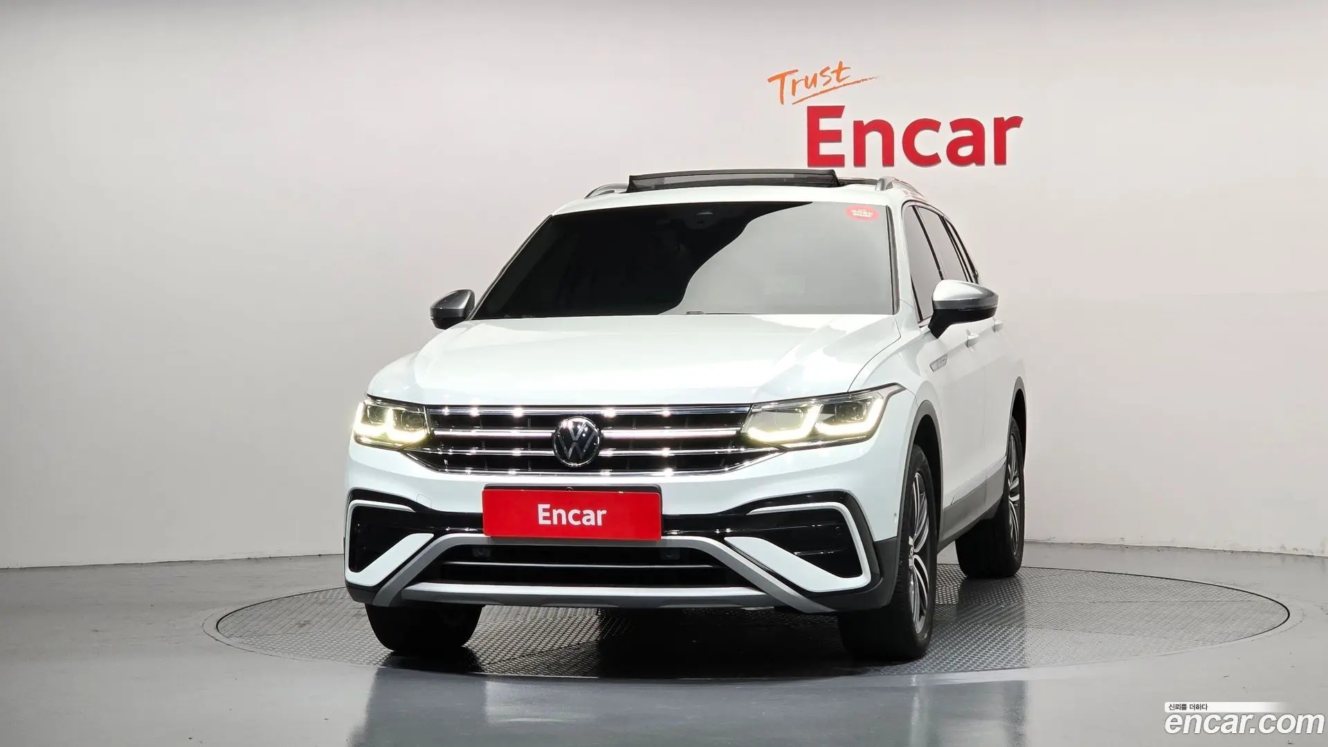 Volkswagen Tiguan 2.0 TSI Prestige