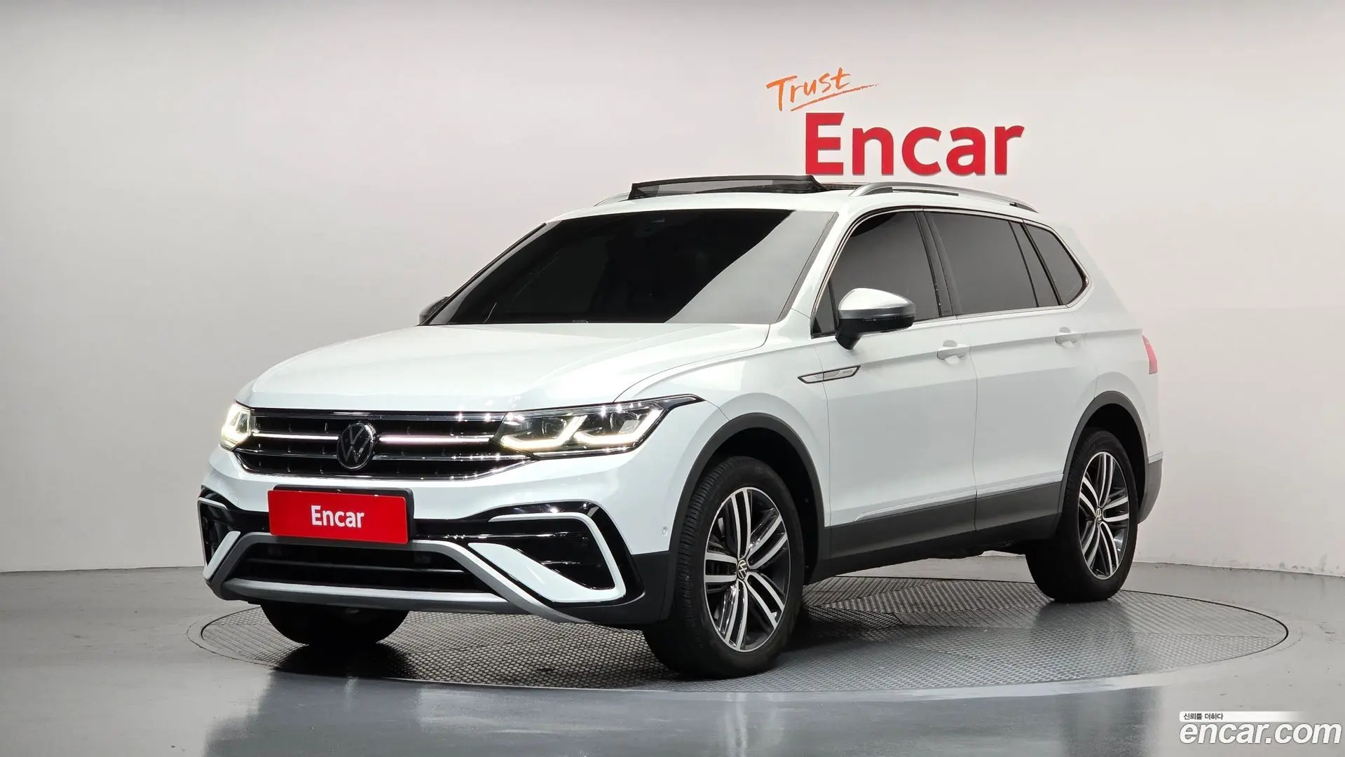 Volkswagen Tiguan 2.0 TSI Prestige