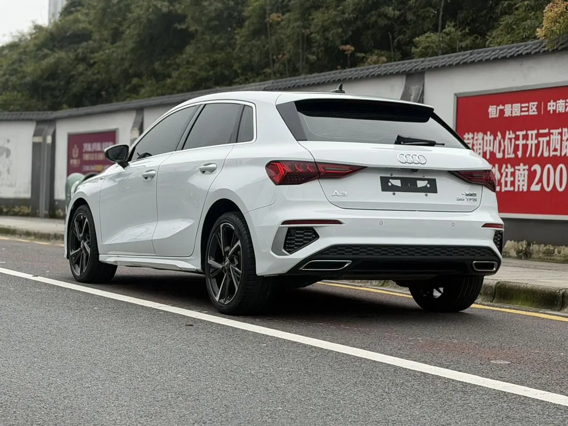 Audi A3 2022 Sportback 35 TFSI Sport Fashion