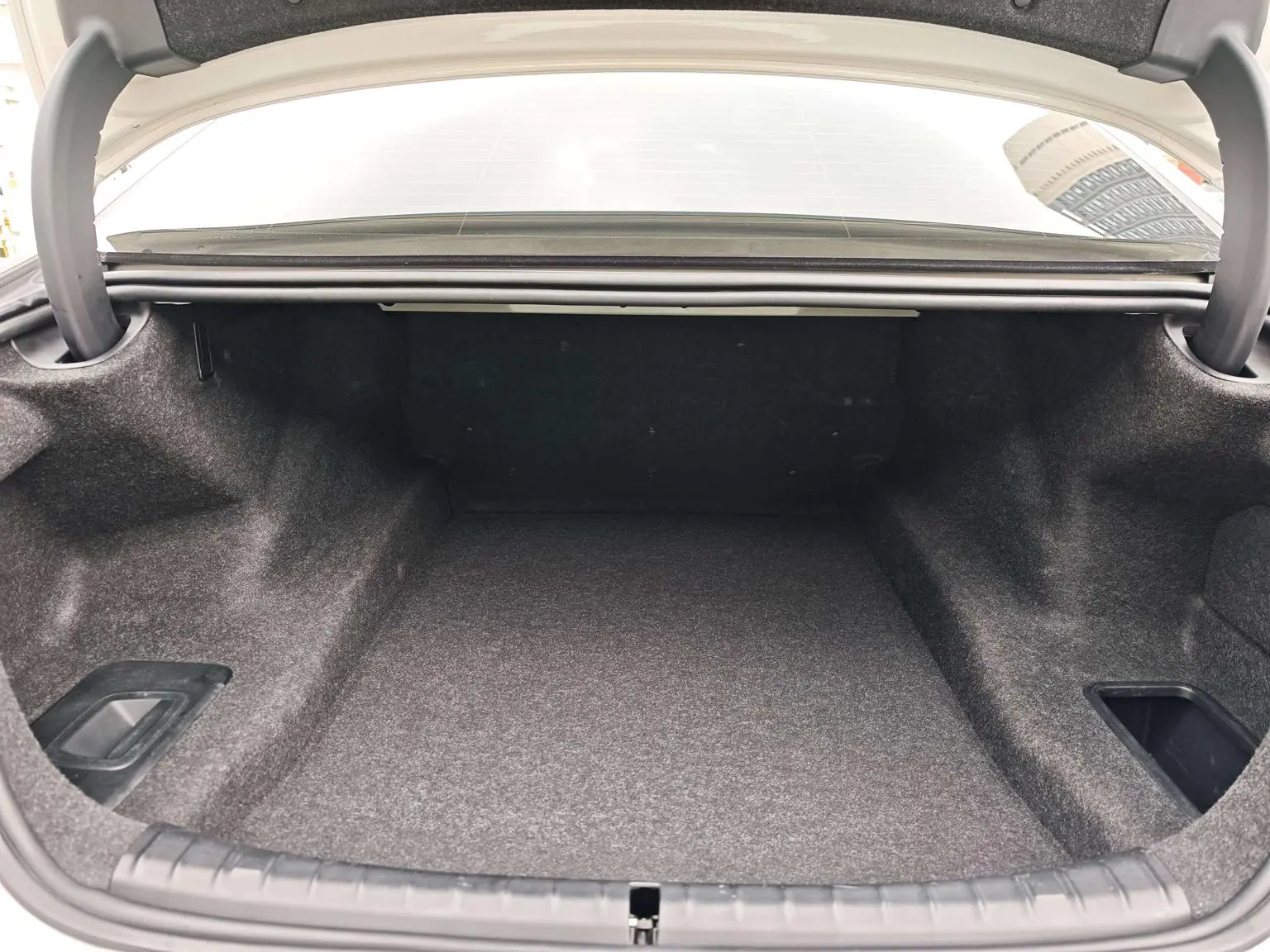 BMW 5 Series 2020 530Li Leading Luxury Package