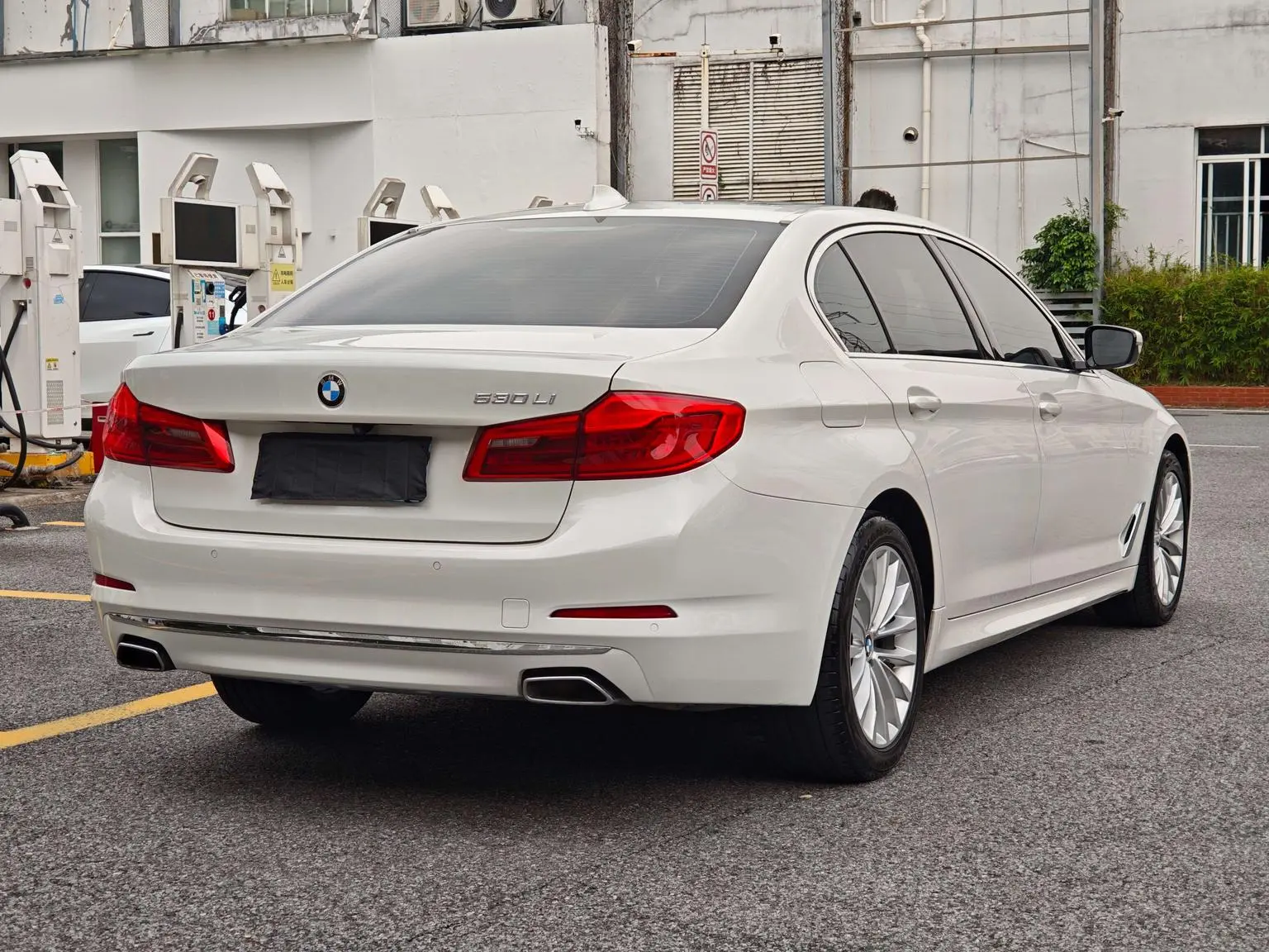 BMW 5 Series 2020 530Li Leading Luxury Package