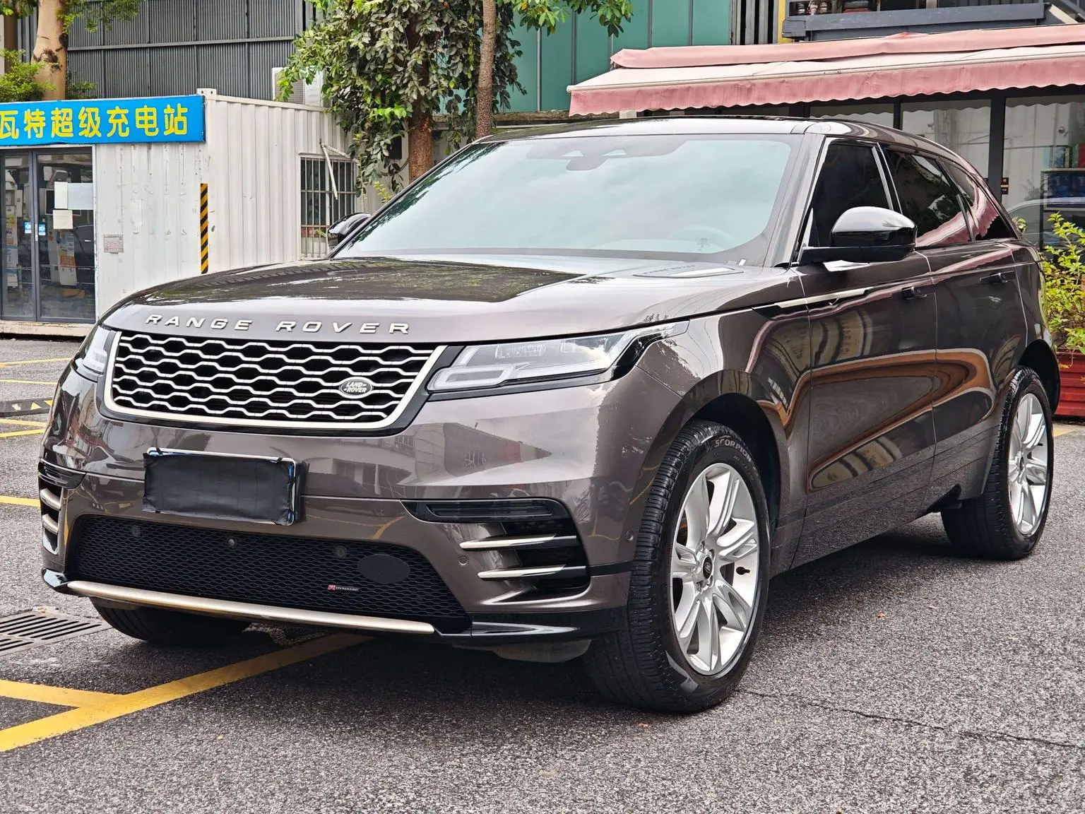 Land Rover Range Rover Star 2022 250PS