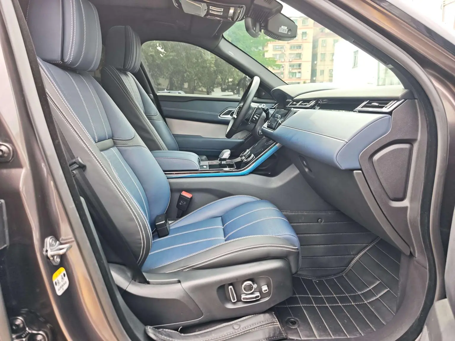 Land Rover Range Rover Star 2022 250PS