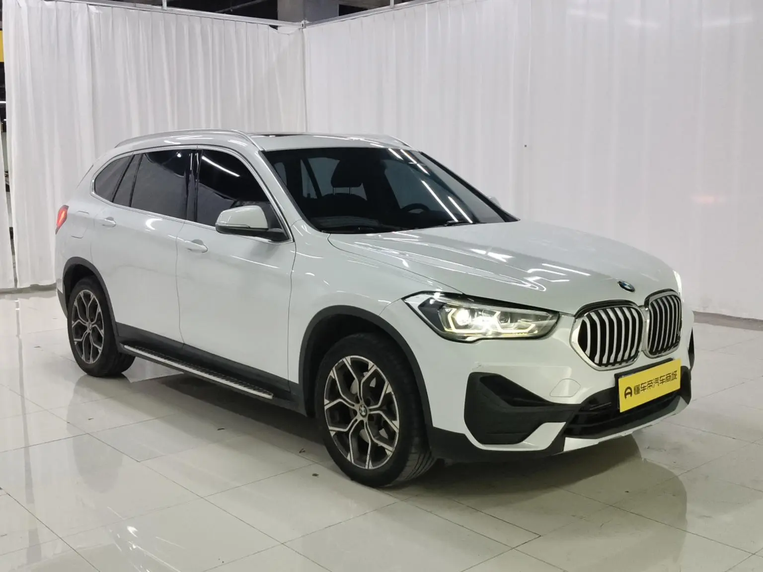 BMW X1 2021 sDrive25Li Leading