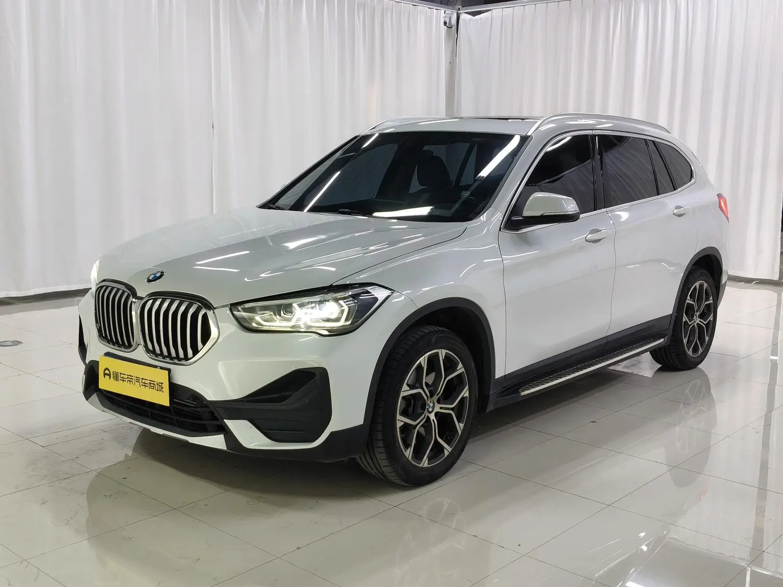 BMW X1 2021 sDrive25Li Leading