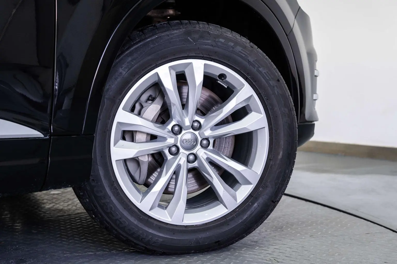 Audi Q7 2019 55 TFSI Tech