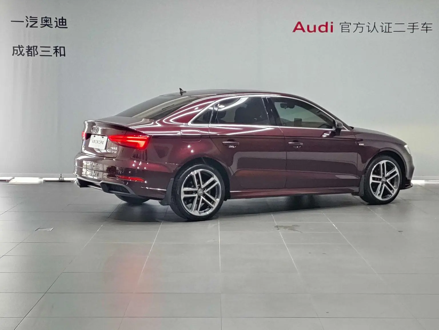 Audi A3 2018 30 Anniversary Limousine 35 TFSI Fashion
