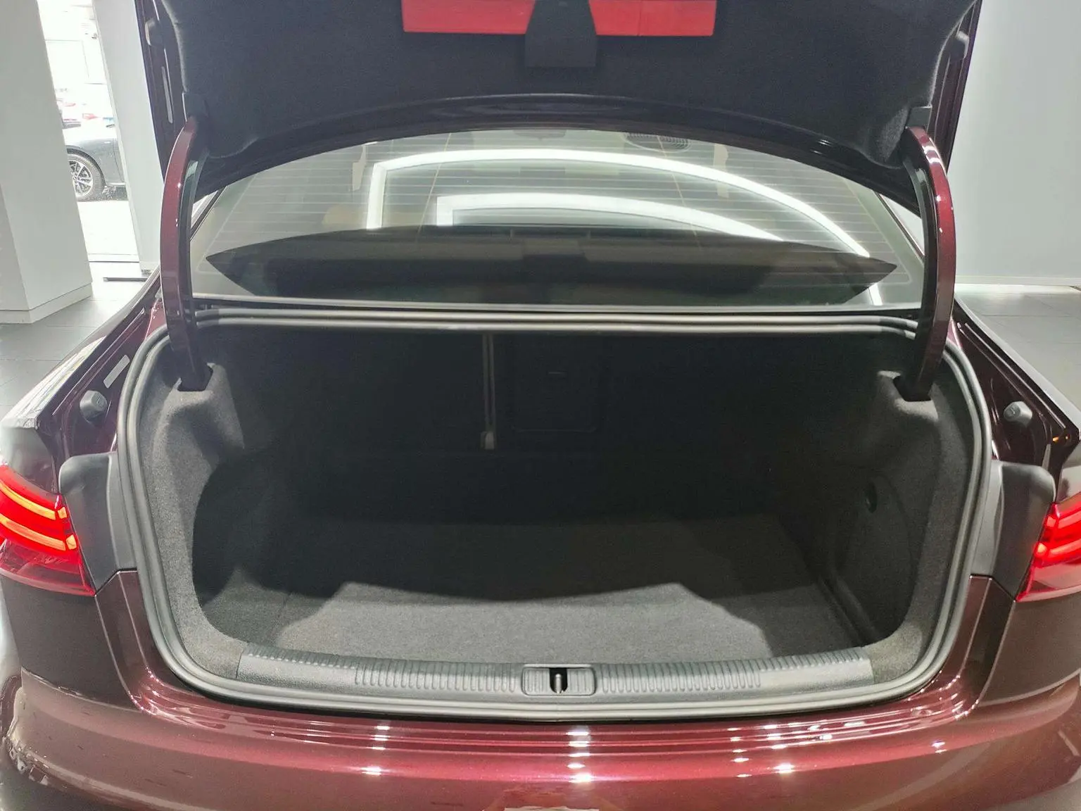 Audi A3 2018 30 Anniversary Limousine 35 TFSI Fashion