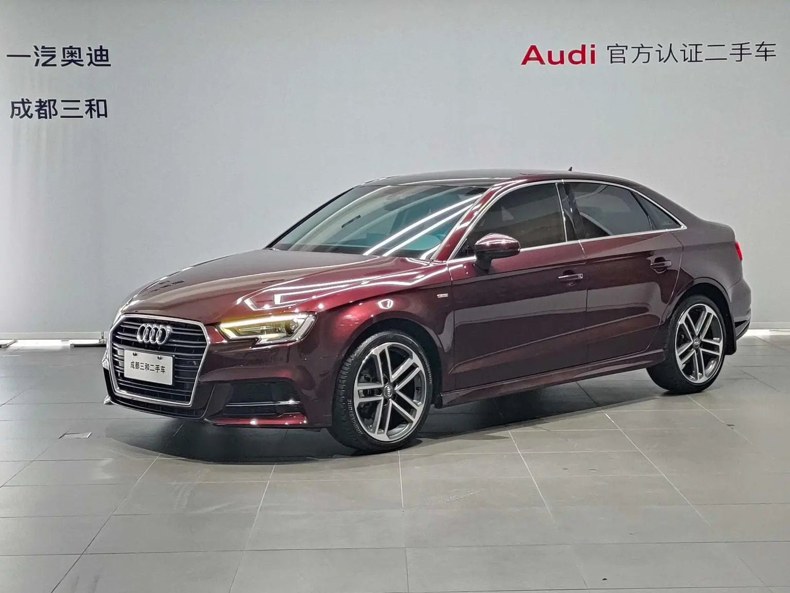 Audi A3 2018 30 Anniversary Limousine 35 TFSI Fashion
