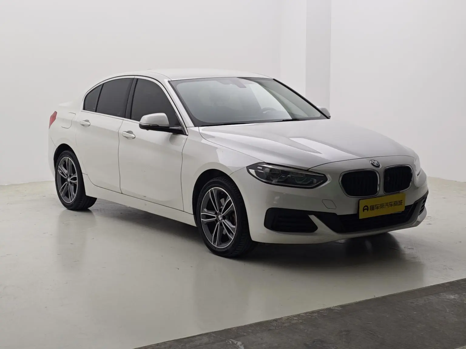 BMW 1 Series 2020 120i Fashion