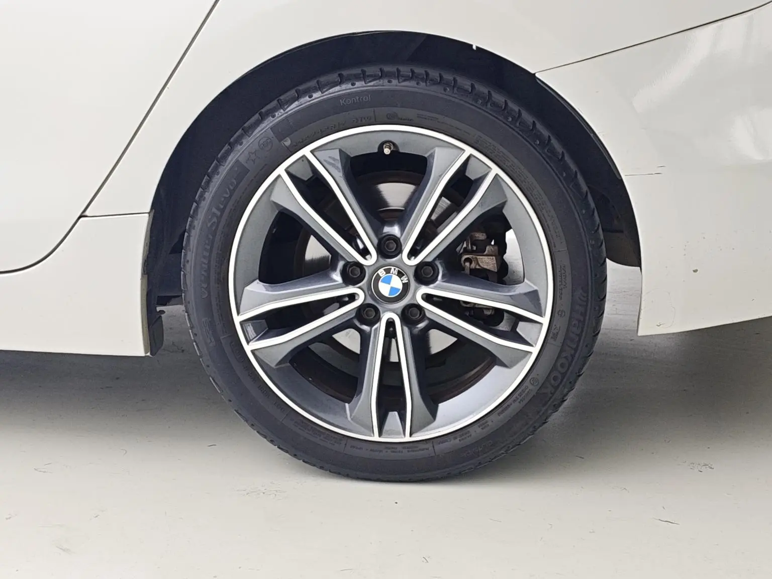 BMW 1 Series 2020 120i Fashion