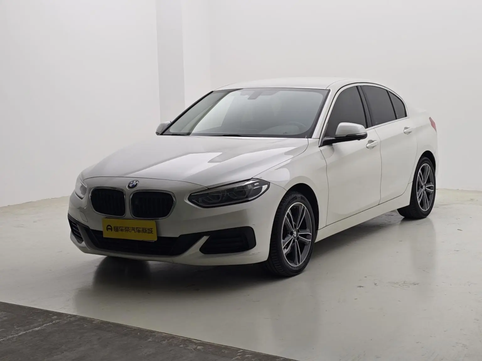 BMW 1 Series 2020 120i Fashion
