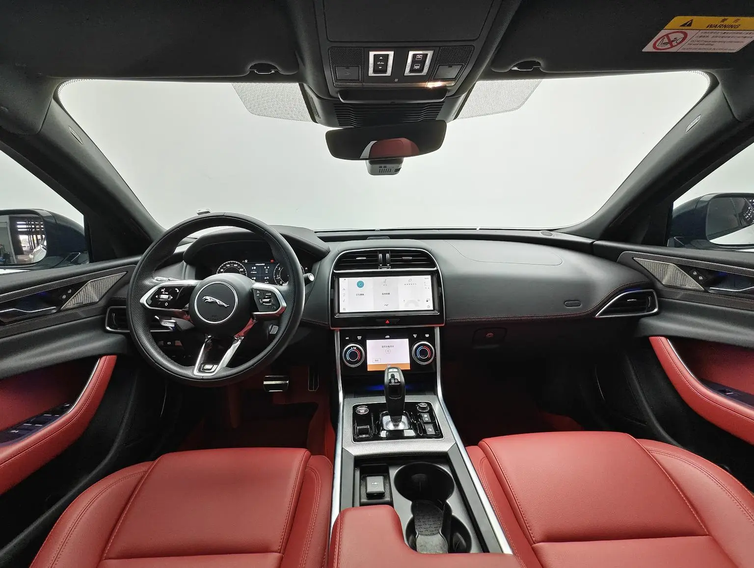Jaguar XEL 2025 2.0T 250PS R-DYNAMIC 90 Anniversary Heritage