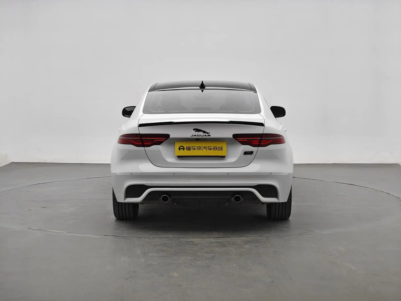 Jaguar XEL 2025 2.0T 250PS R-DYNAMIC 90 Anniversary Heritage