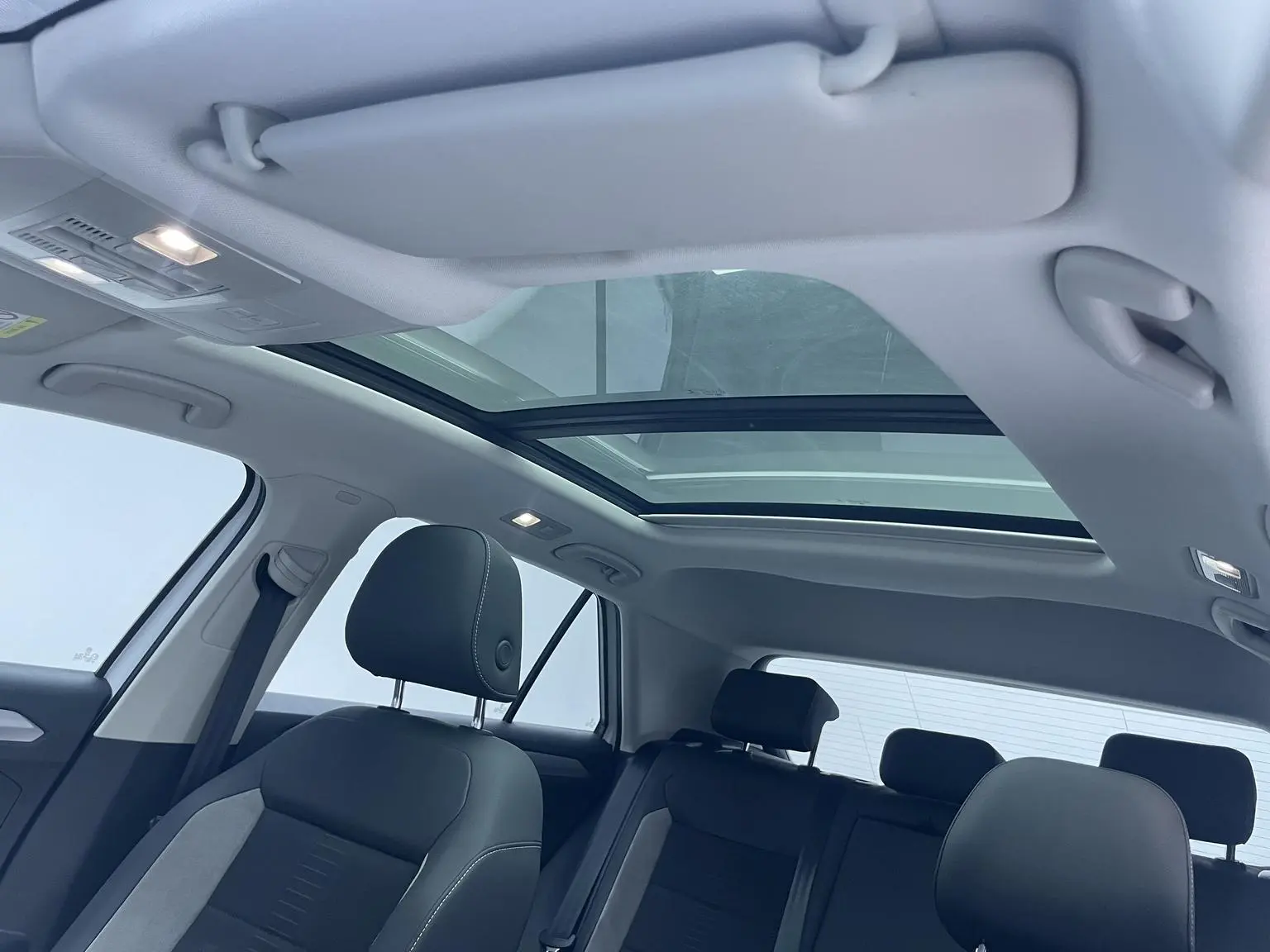 Volkswagen T-Roc 2021 Facelift 280TSI DSG 2WD Smart Connected