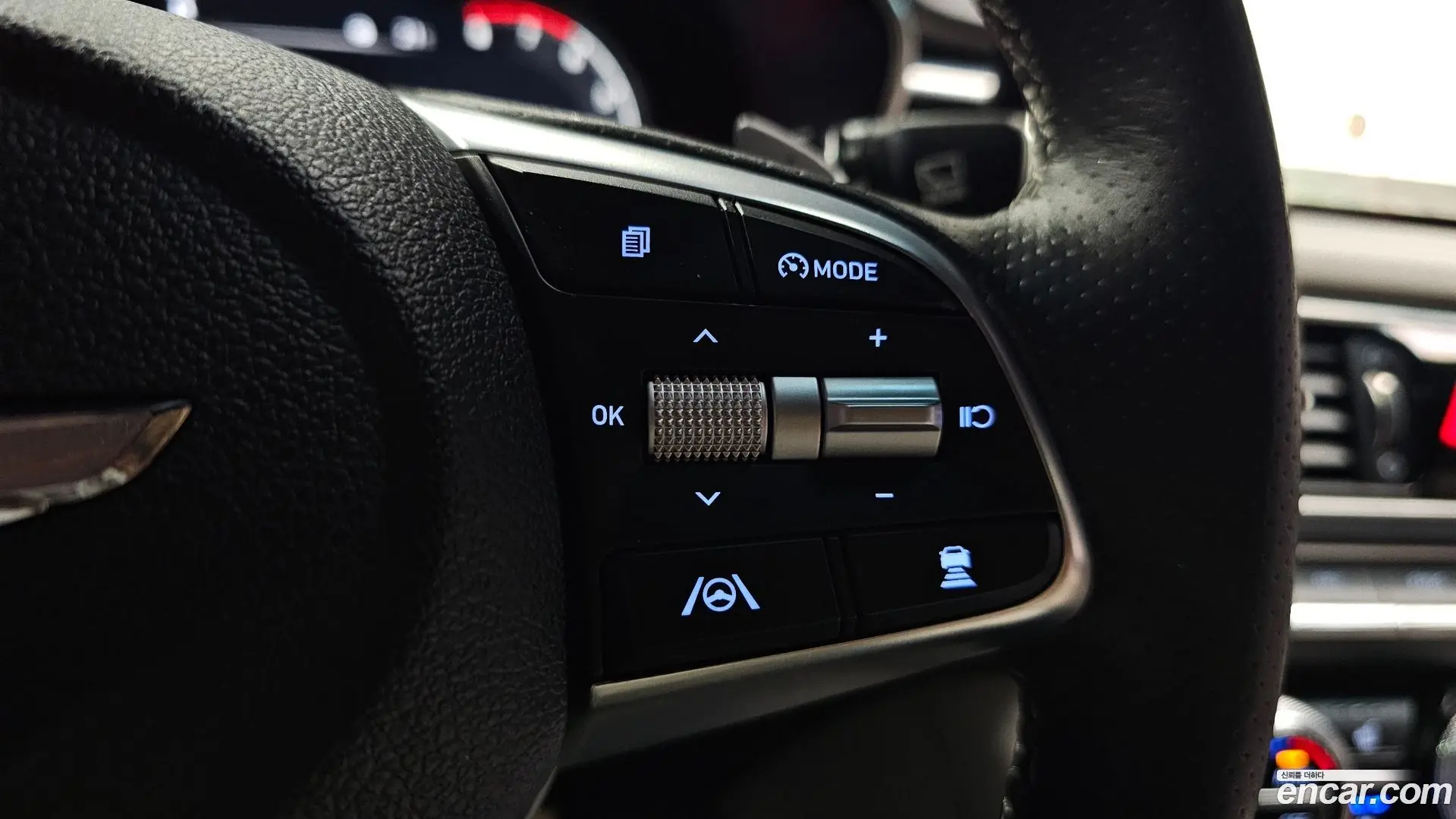 Genesis G70 Gasoline 2.0T 2WD