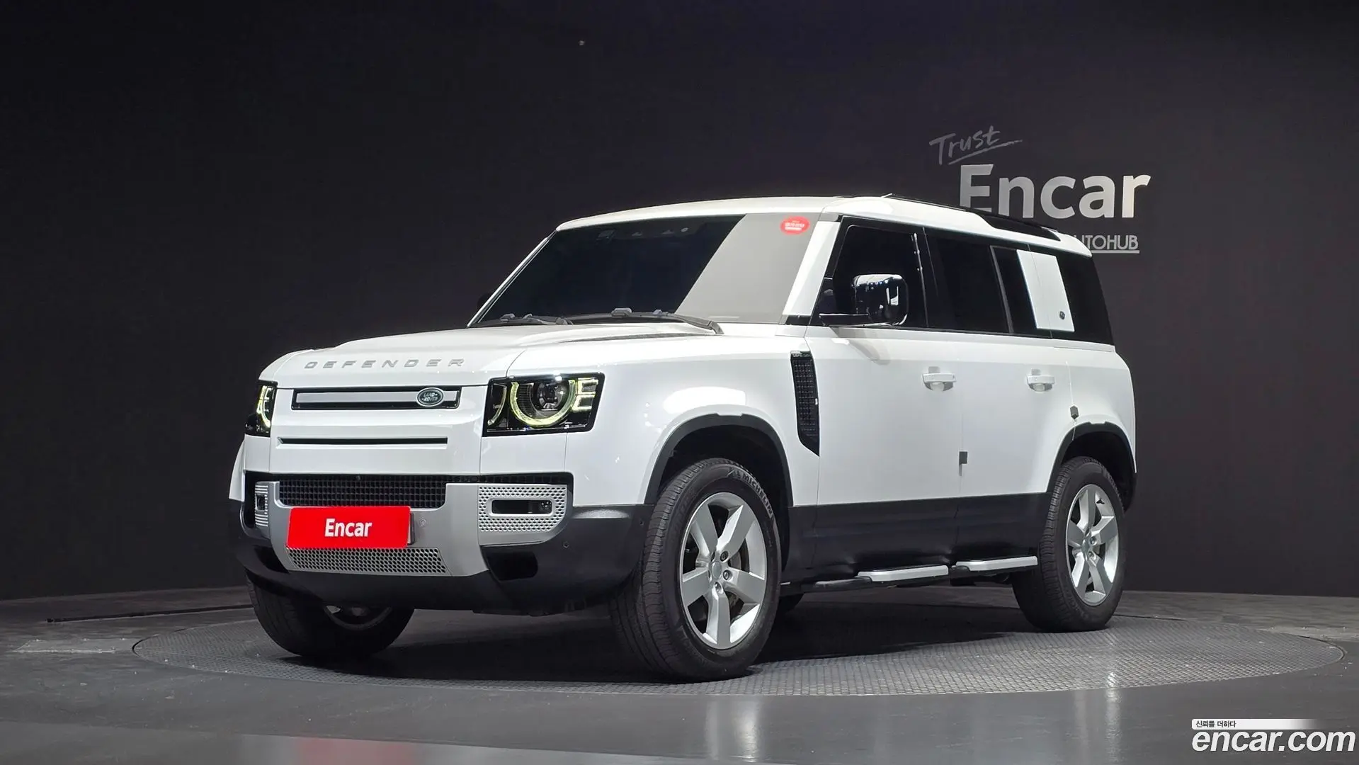 Land Rover Defender 110 D300 HSE