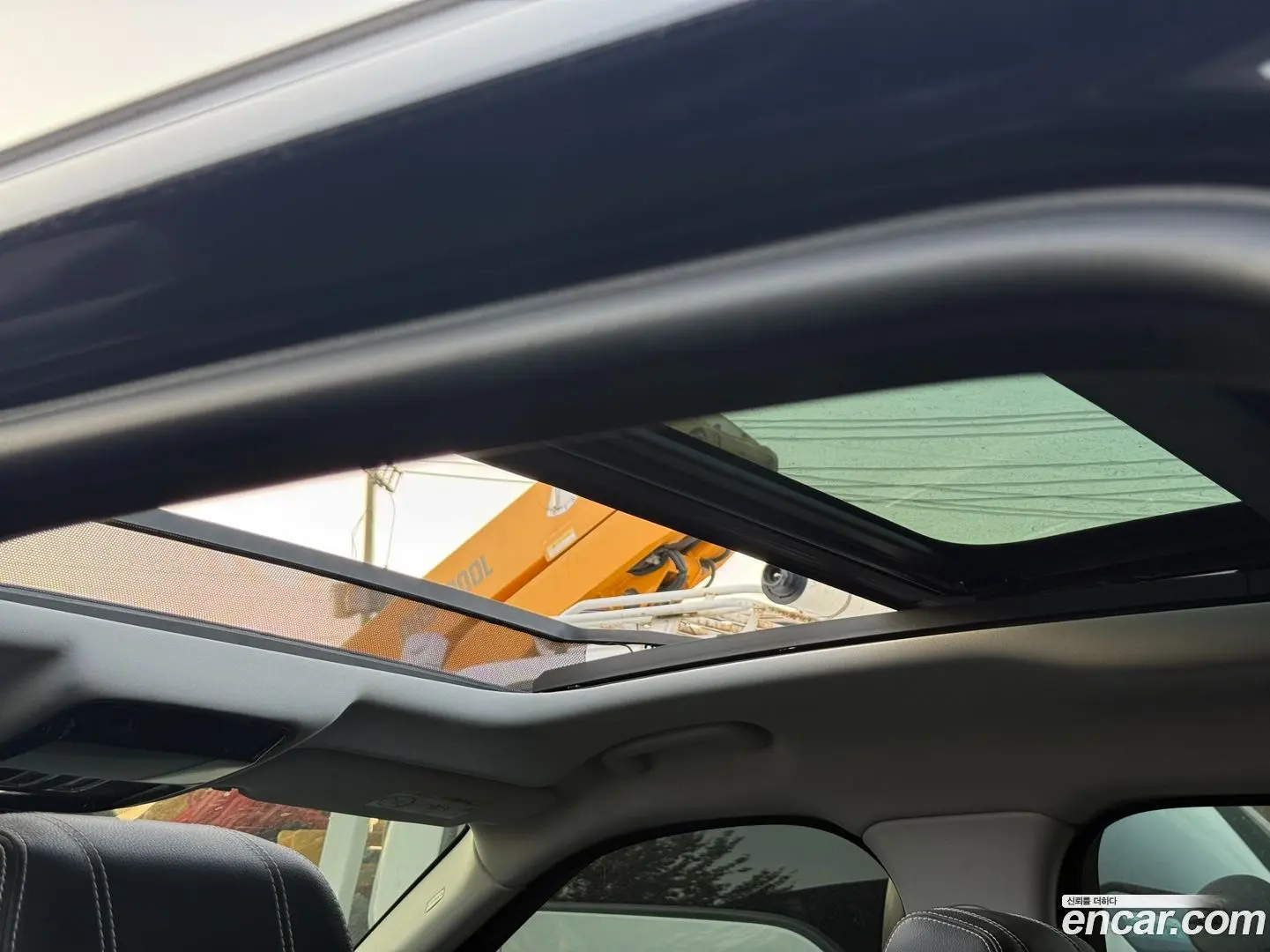 Land Rover Range Rover Velar 2.0 D240 SE