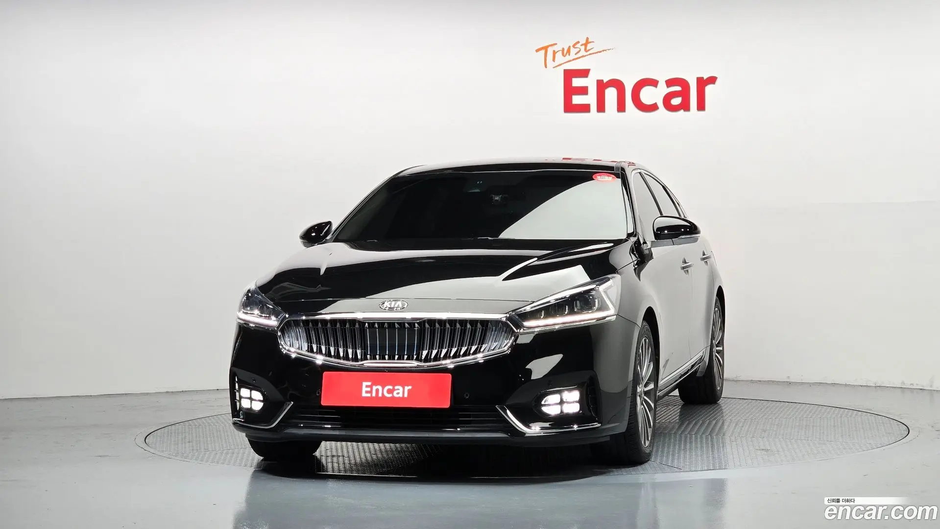 Kia K7 3.0 LPI Prestige (Rental Car)