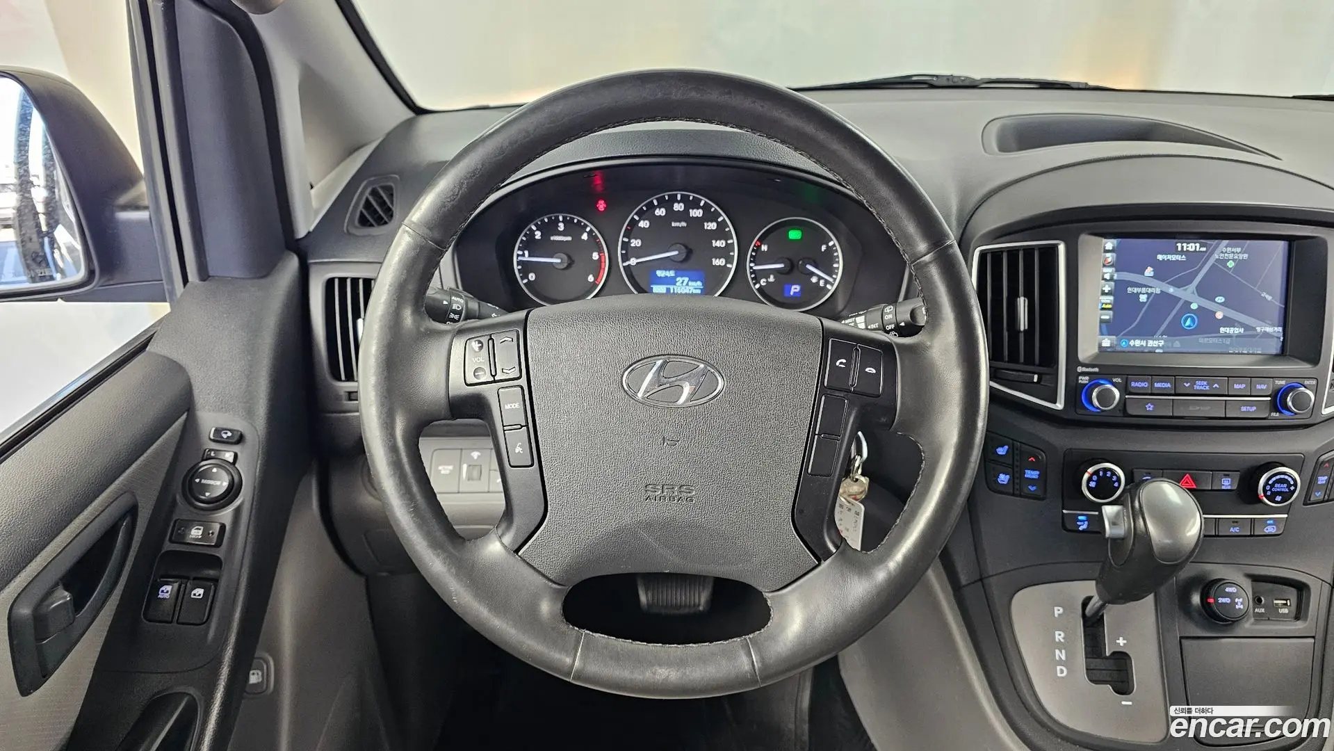 Hyundai Starex 4WD Wagon 12-Seater