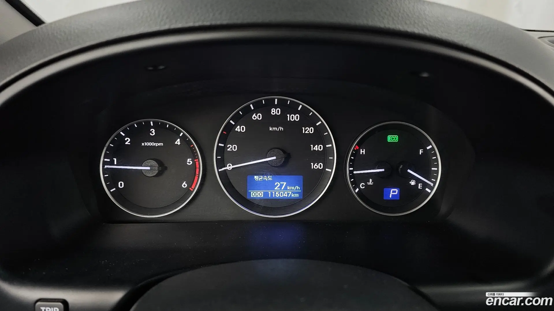Hyundai Starex 4WD Wagon 12-Seater