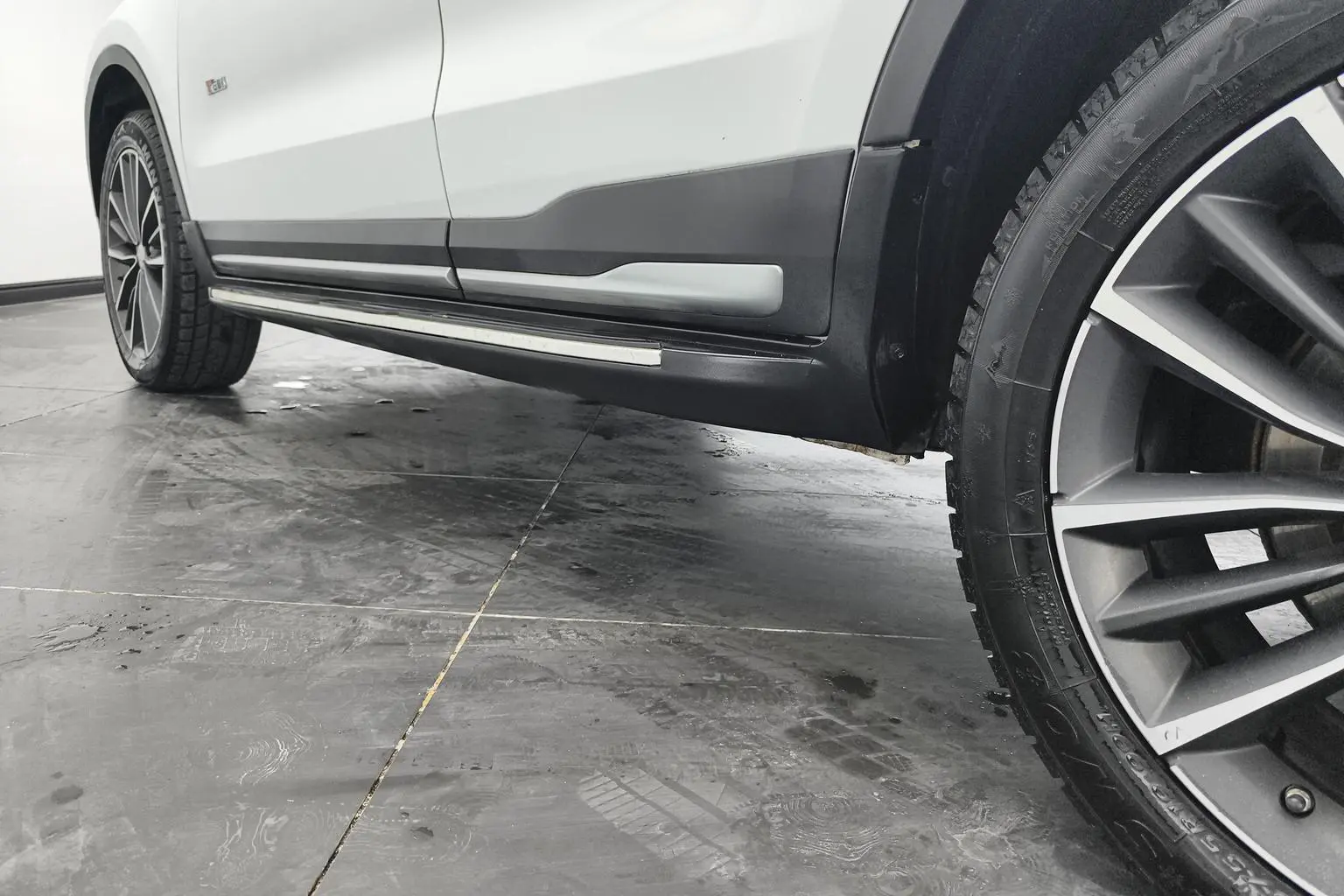 Geely Boyue 2018 1.8TD Auto 4WD Smart Premium 4G Connected