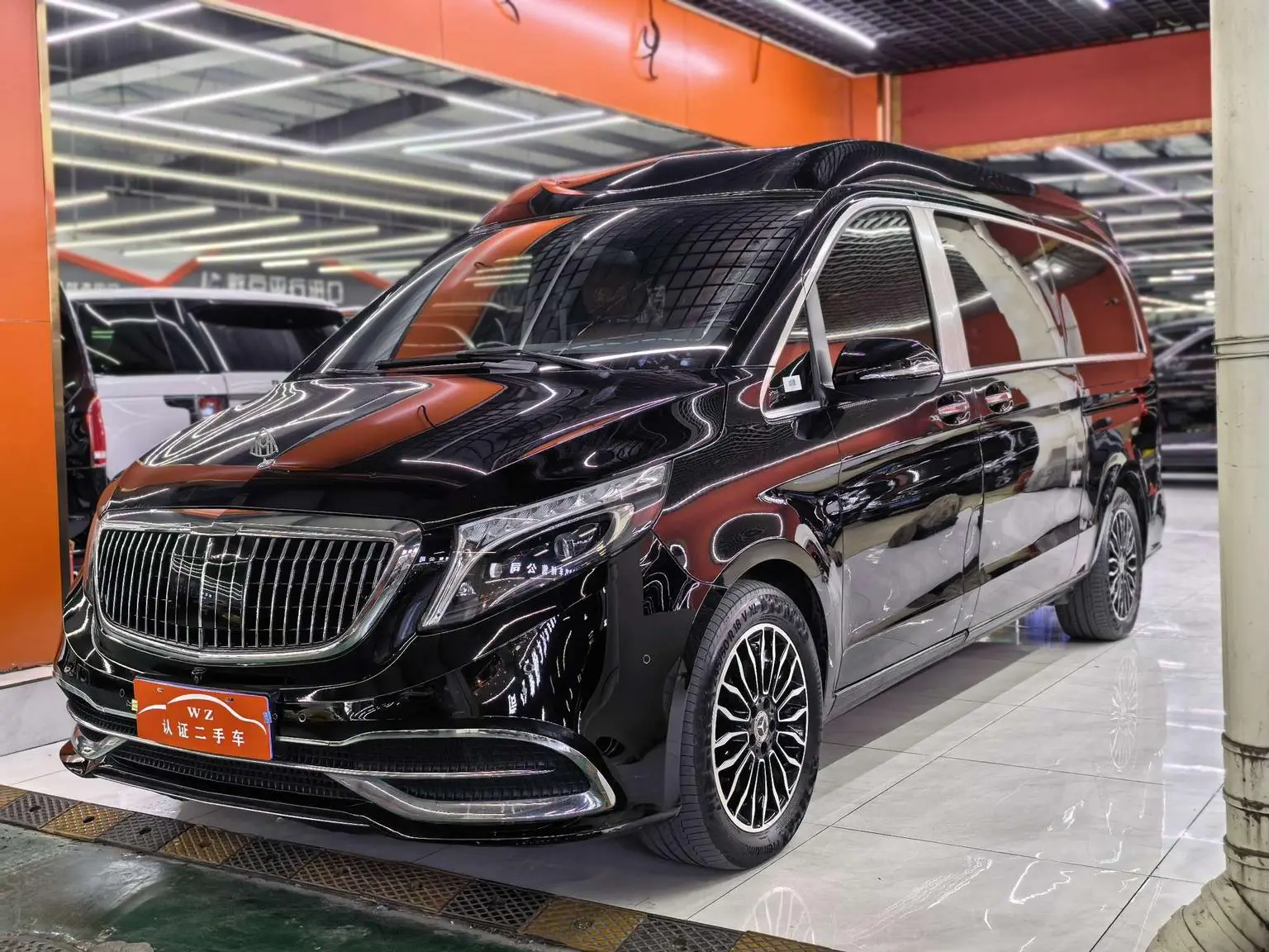 Mercedes-Benz V Class 2022 V 260 L LWB Premium