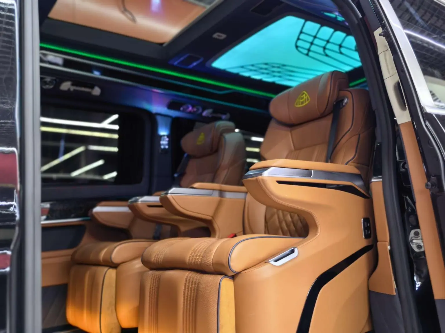 Mercedes-Benz V Class 2022 V 260 L LWB Premium