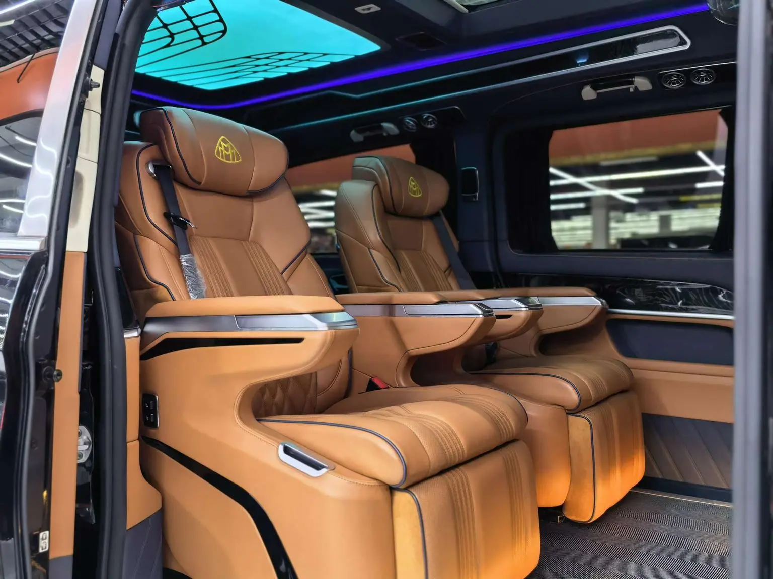 Mercedes-Benz V Class 2022 V 260 L LWB Premium