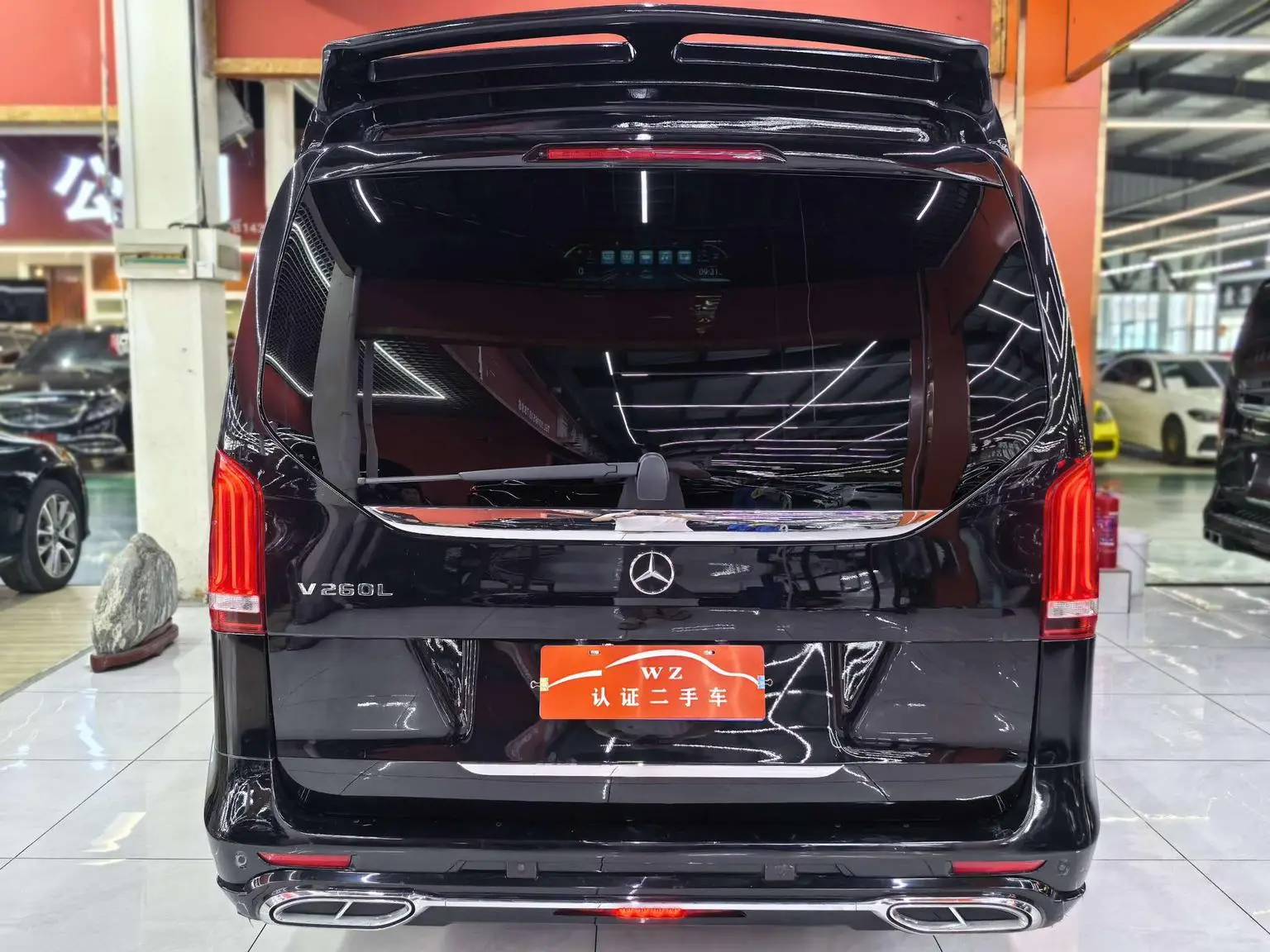 Mercedes-Benz V Class 2022 V 260 L LWB Premium