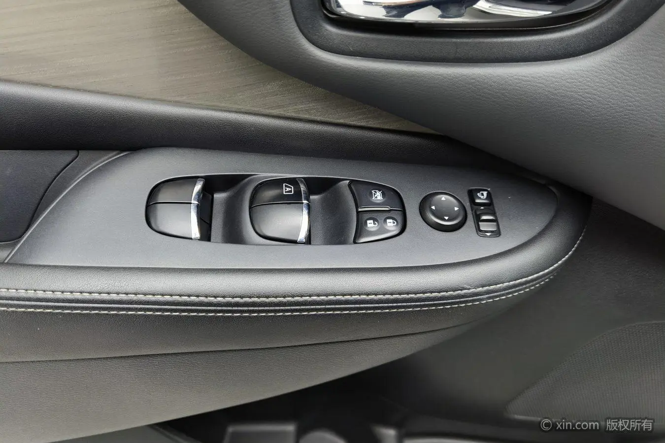 Nissan Murano 2019 2.5L XL 2WD Smart Connected Luxury China VI