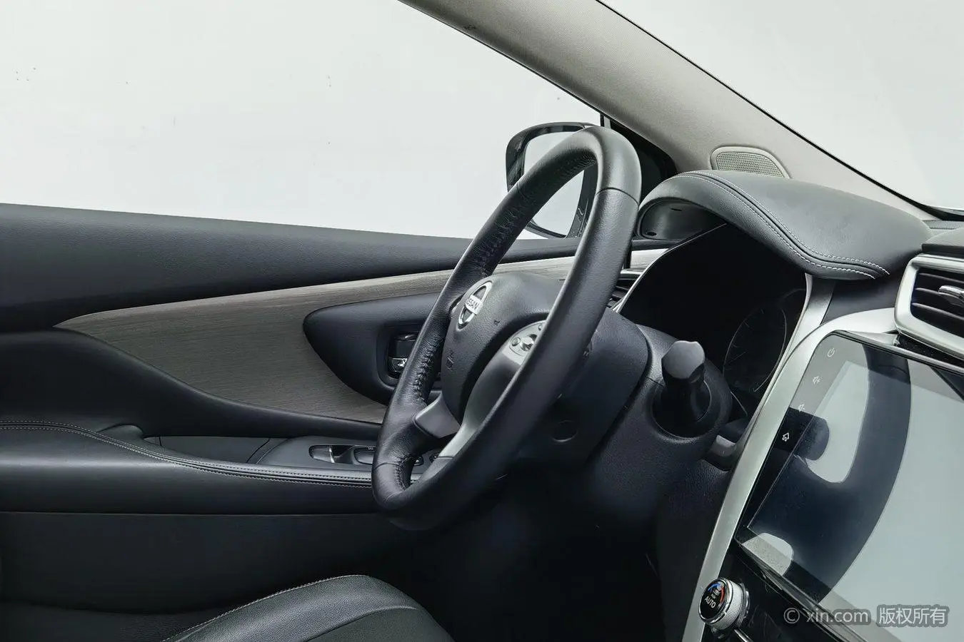 Nissan Murano 2019 2.5L XL 2WD Smart Connected Luxury China VI