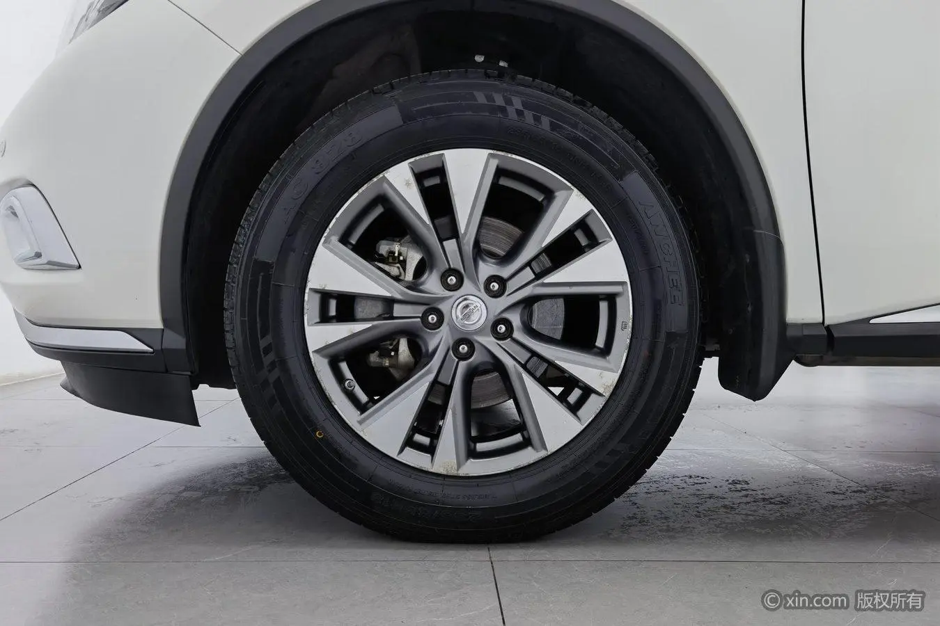 Nissan Murano 2019 2.5L XL 2WD Smart Connected Luxury China VI